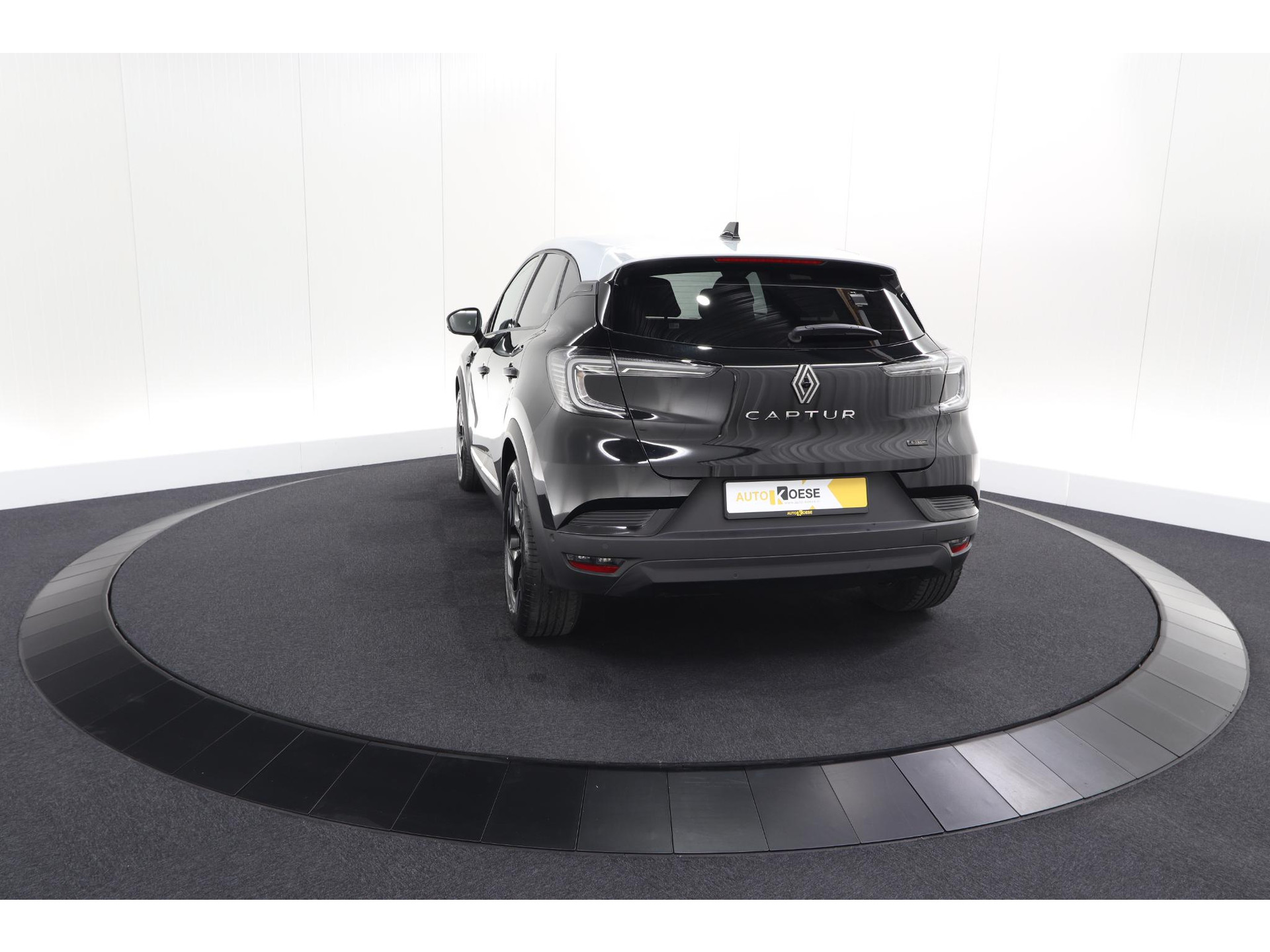 Renault Captur 1.8 E-Tech full hybrid 160 techno | Camera | Adaptieve Cruise Control | Navigatie