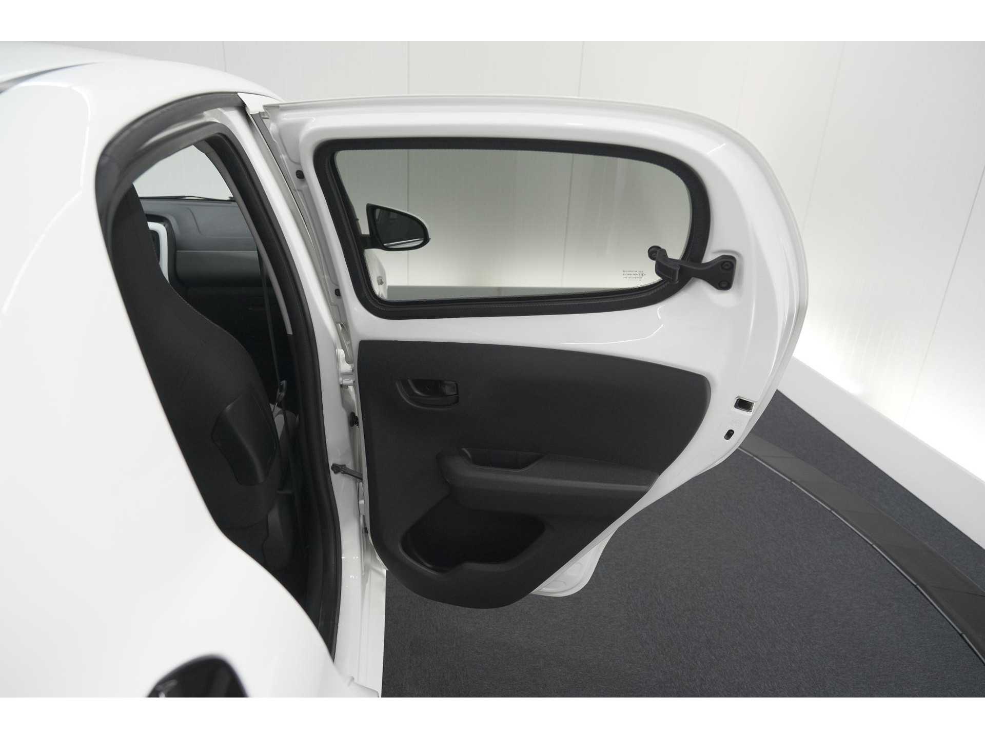 Citroen C1 1.0 VTi Feel | Bluetooth | Airco | Privacy Glas | 5 Deurs