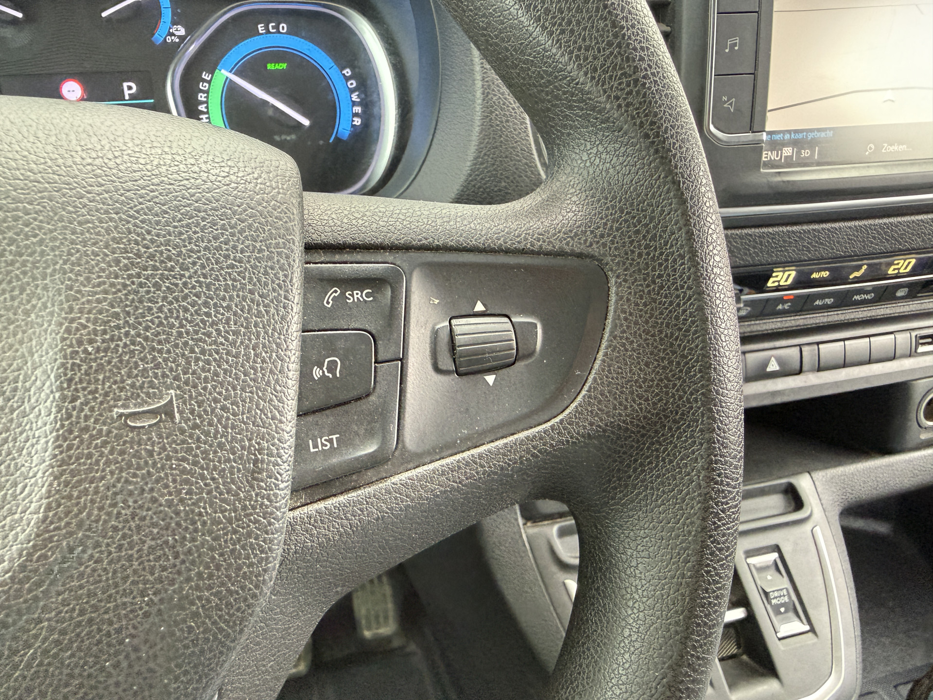 Toyota ProAce Electric 75kWh 136PK L2 Elektrisch 93.3% (SOH) 330km WLTP Snelladen Cruise Control Climate Control Carplay Navigatie 360° Camera Snelladen