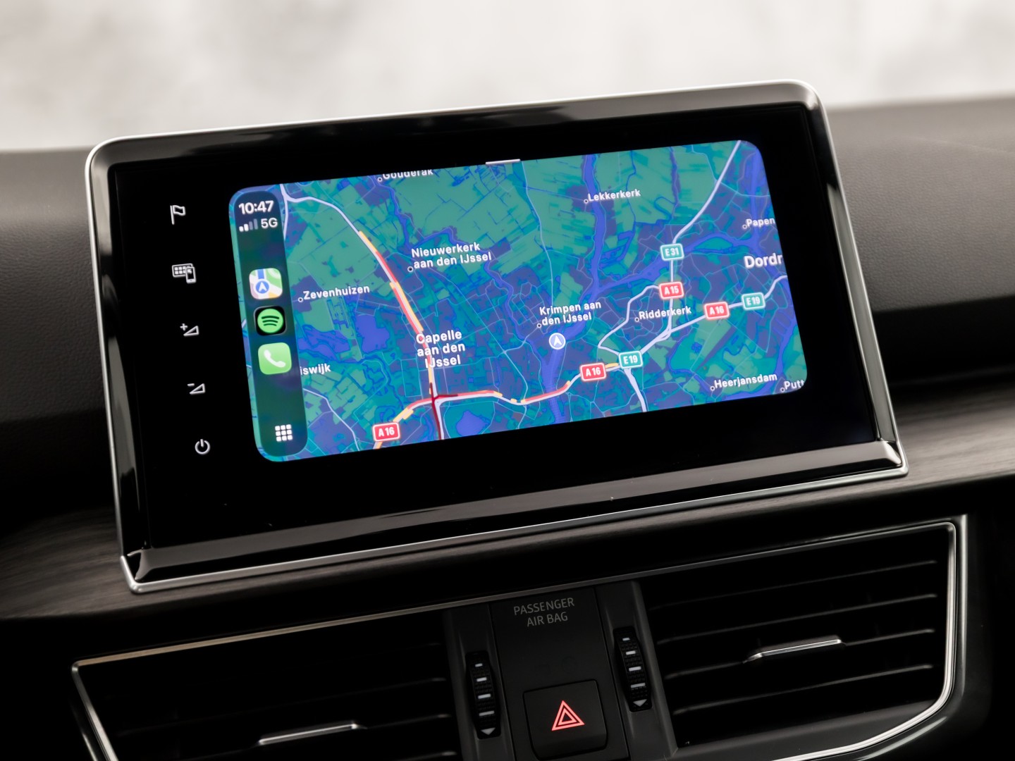 SEAT Tarraco 1.4 TSI e-Hybrid PHEV Xcellence Sport 245Pk Automaat (APPLE CARPLAY, GROOT NAVI, MEMORY SEAT, LEDER, CAMERA, SPORTSTOELEN, STOELVERWARMING, ELEK ACHTERKLEP, GETINT GLAS, NIEUWSTAAT)