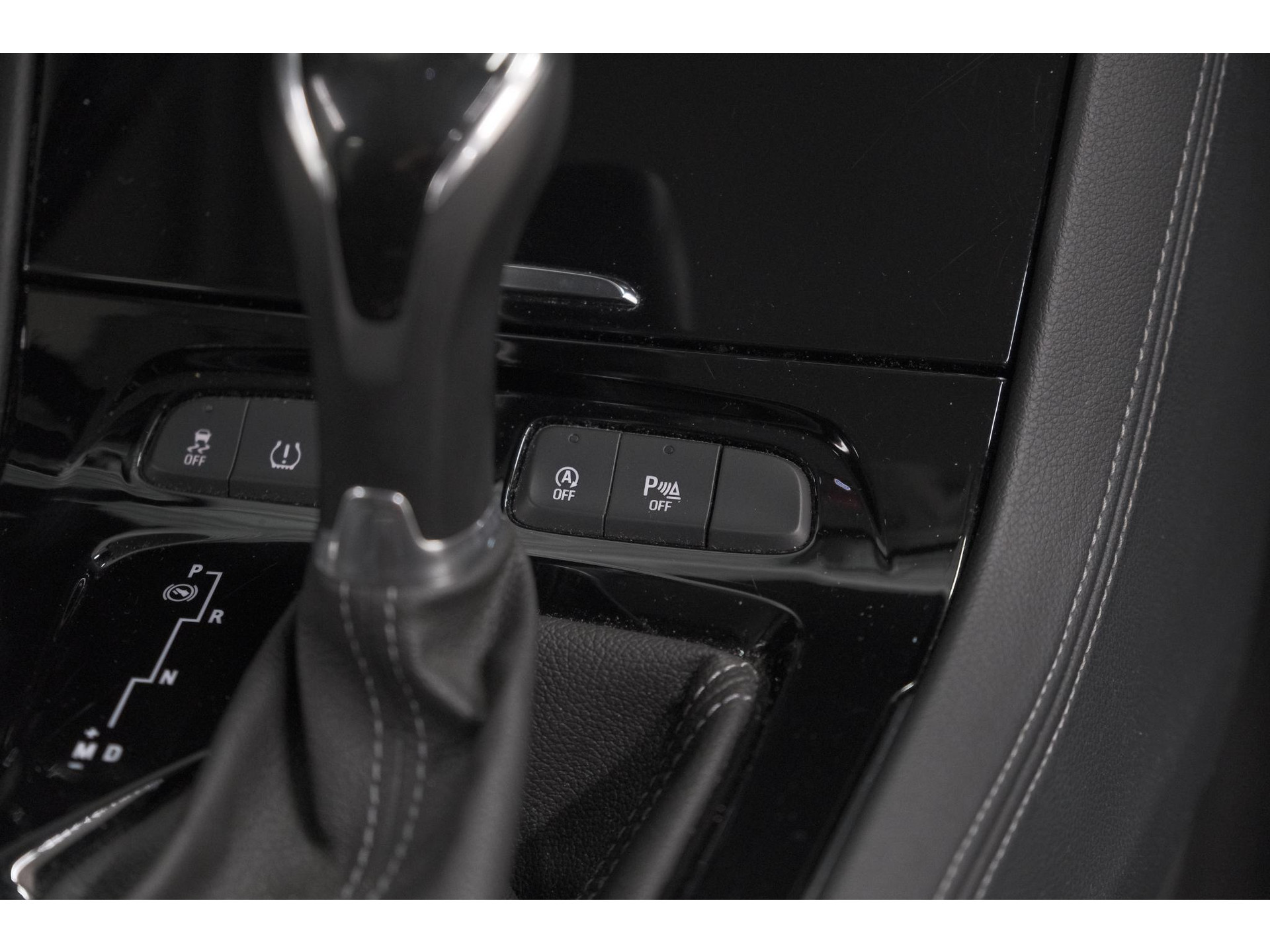 Opel Grandland X Turbo 130 EAT8 Innovation | Trekhaak | Dodehoekdetectie | Apple Carplay | Pack Winter