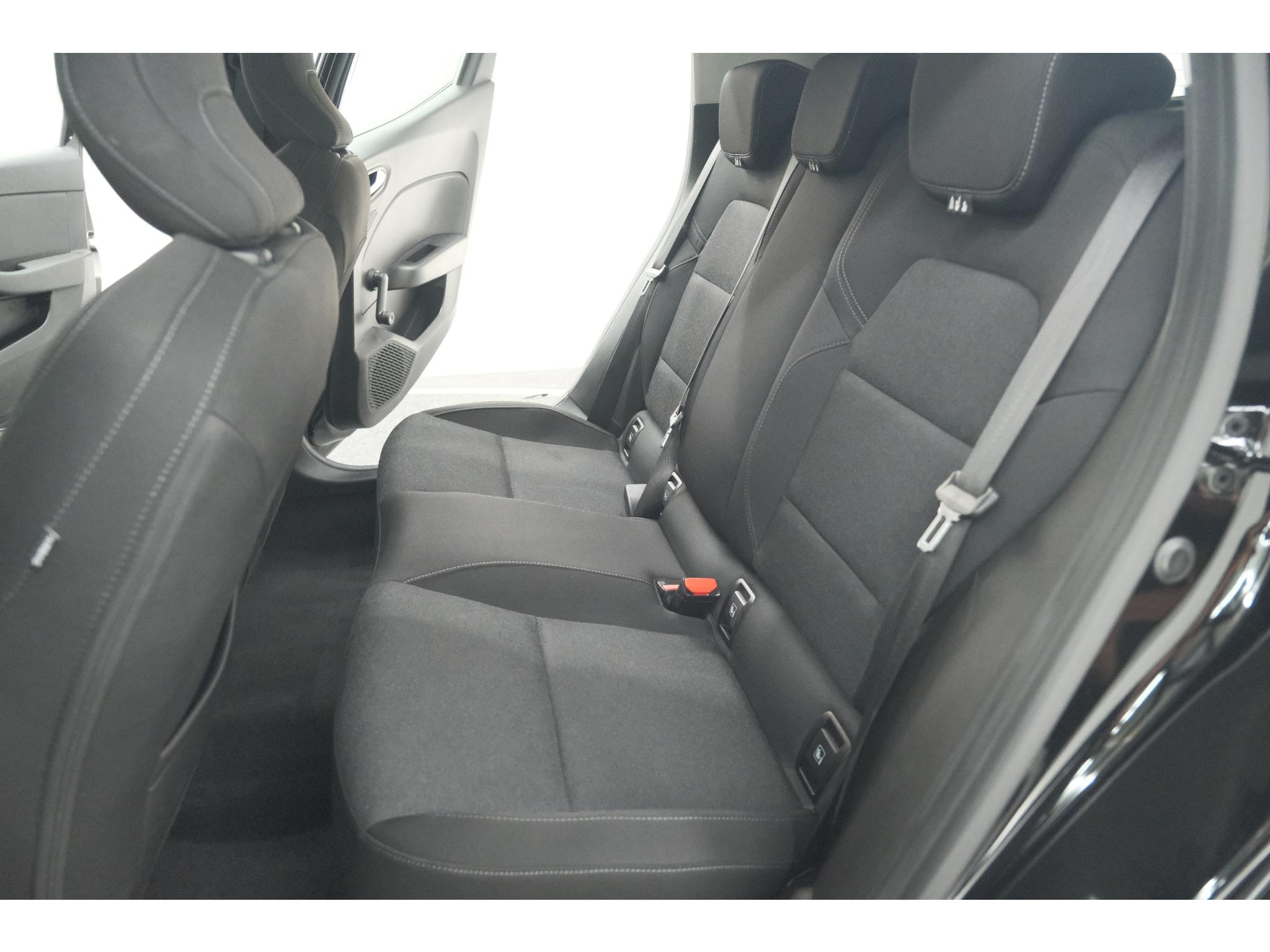 Renault Clio TCe 90 Equilibre | Parkeersensoren | Apple Carplay | Cruise Control