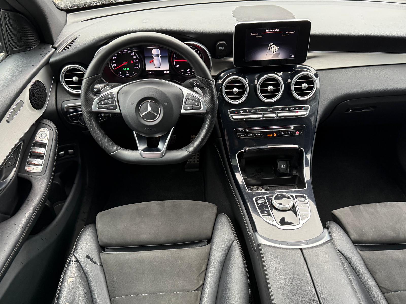 Mercedes-Benz GLC-klasse 220 d 4MATIC Premium Plus | 3/6/12MND GARANTIE | LED | CARPLAY | PANODAK | CRUISE | NAVI | TREKHAAK |