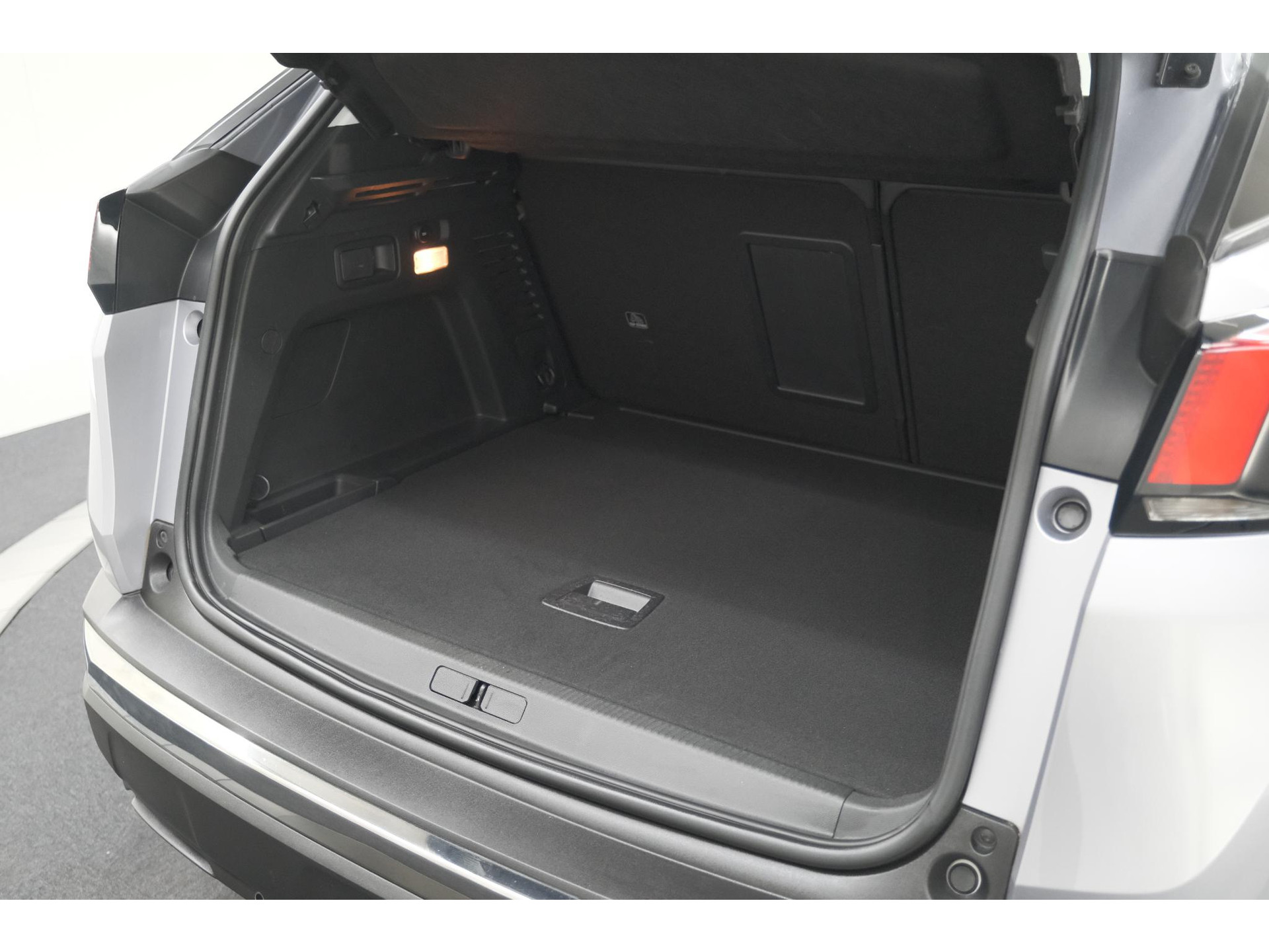 Peugeot 3008 PureTech 130 EAT8 Blue Lease Premium | Elektrische Kofferklep | Dodehoekdetectie | Stoelen-Pakket