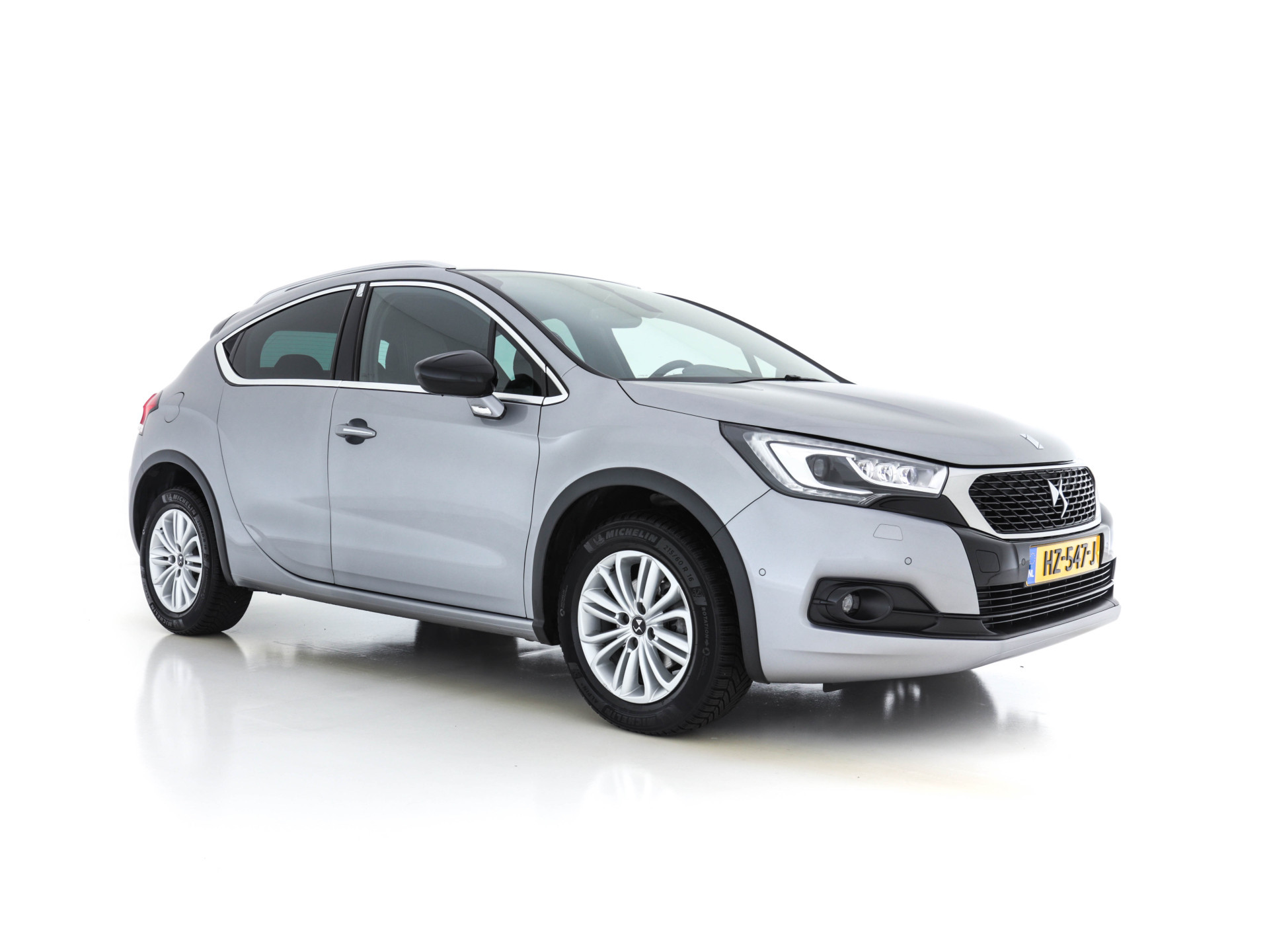 DS 4 Crossback 1.6 BlueHDi Business-Pack Aut. *NAVI-FULLMAP | FULL-LED | LEATHER-MICROFIBRE | DAB+ | ECC | PDC | CRUISE | KEYLESS | PRIVACY-GLASS | SPORT-SEATS | TOWBAR | 16"ALU*
