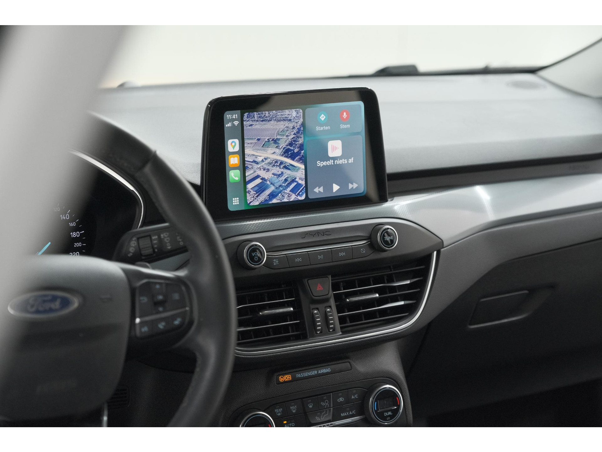 Ford Focus 1.5 EcoBoost Active Business | Lage Kilometerstand | Navigatie | Parkeersensoren | Apple Carplay