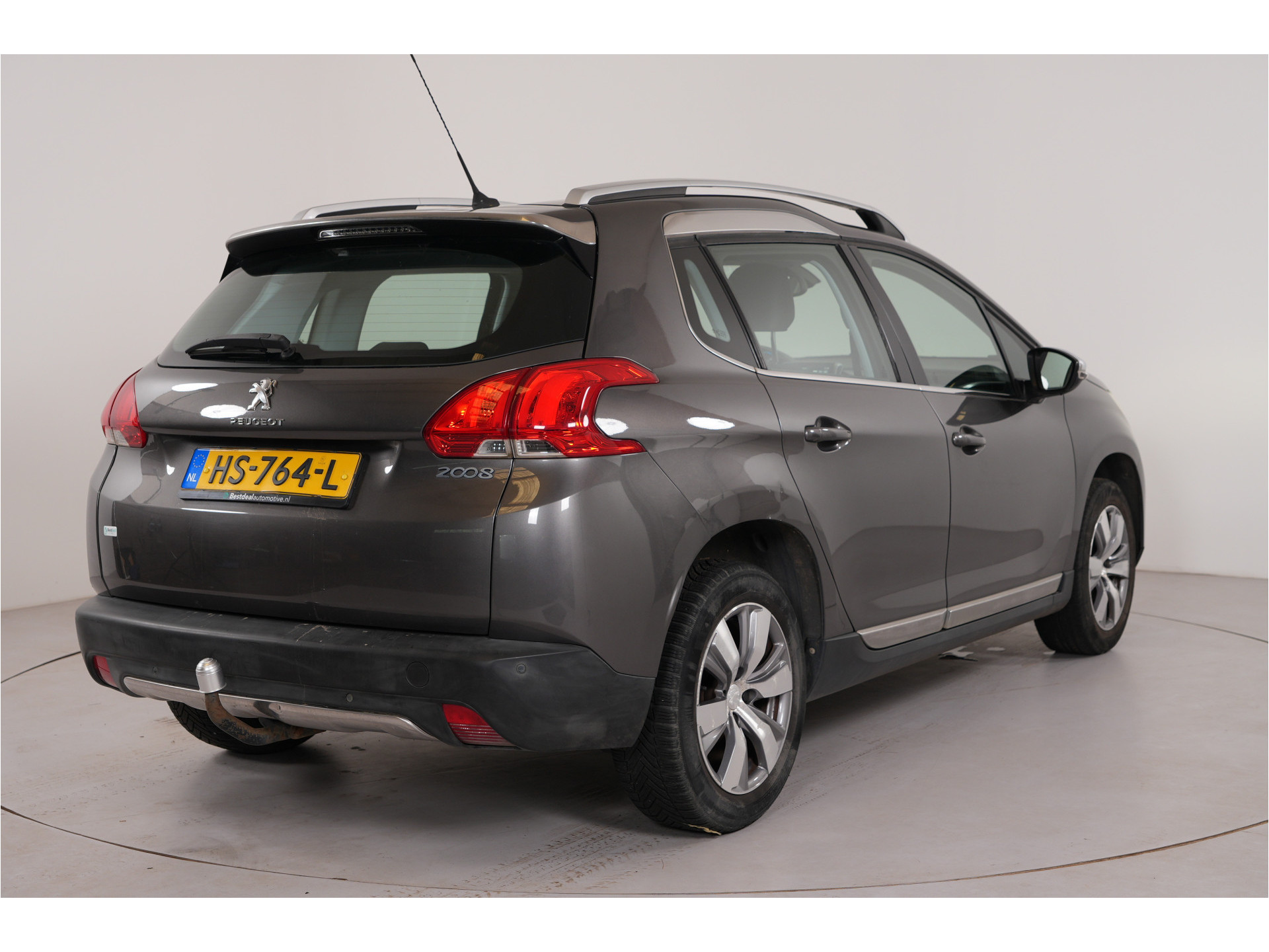 Peugeot 2008 1.2 PureTech Allure | Trekhaak | Cruise | Navi | Climate |