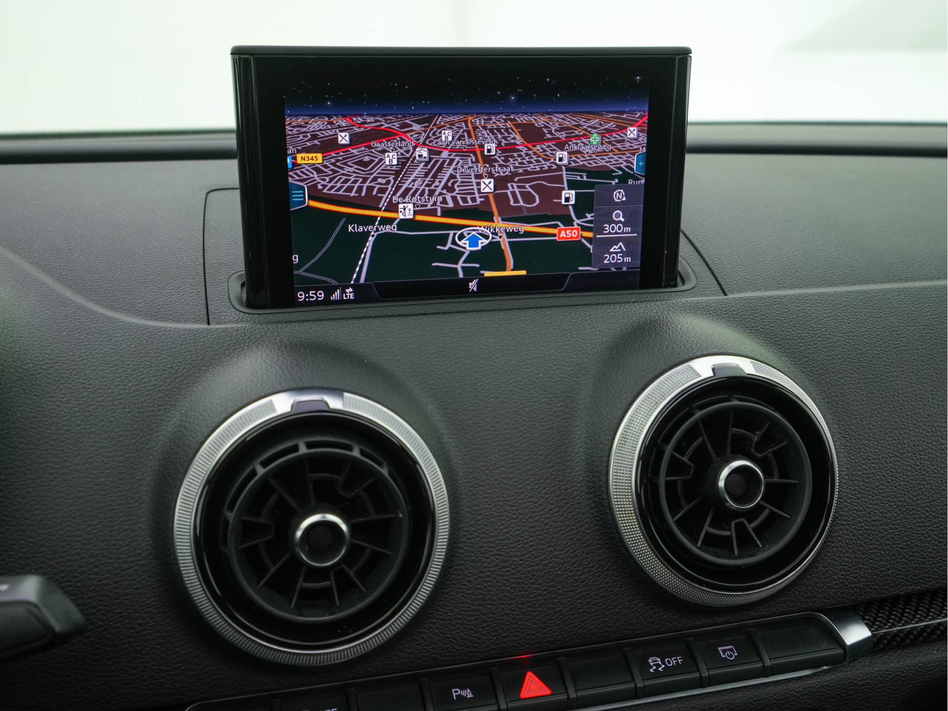 Audi RS3 2.5 TFSI quattro Aut. *RS-SEATS | PANO | NAPPA-FULL-LEATHER | DIGI-COCKPIT | BANG&OLUFSEN | APPLE-CARPLAY | ADAPTIVE-CRUISE | BLIND-SPOT | CAMERA | KEYLESS | NAVI-FULLMAP | DAB+ | MAGNETIC-RIDE | 19''ALU*