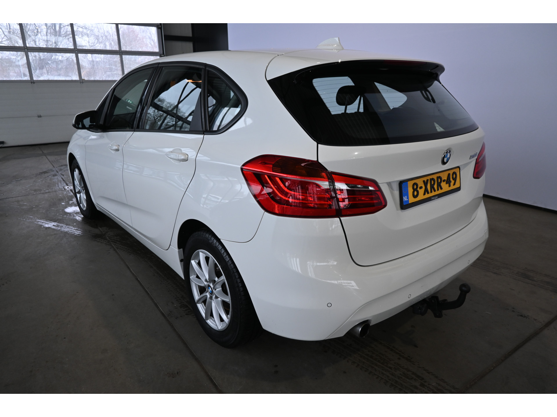 BMW 2-serie Active Tourer 218i Airco Trekhaak LED Lichtmetaal Rijklaarprijs Inruil Mogelijk!