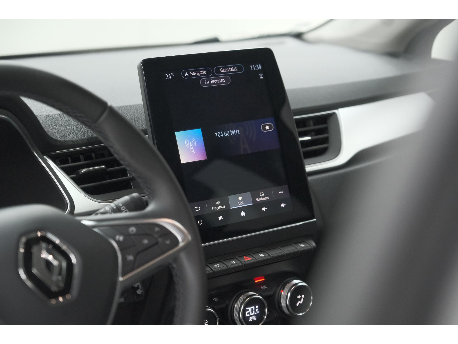 Renault Captur Mild Hybrid 140 EDC Techno | Camera | 9.3 Inch Scherm | Apple Carplay | Parkeersensoren | Allseason Banden | Stoelverwarming