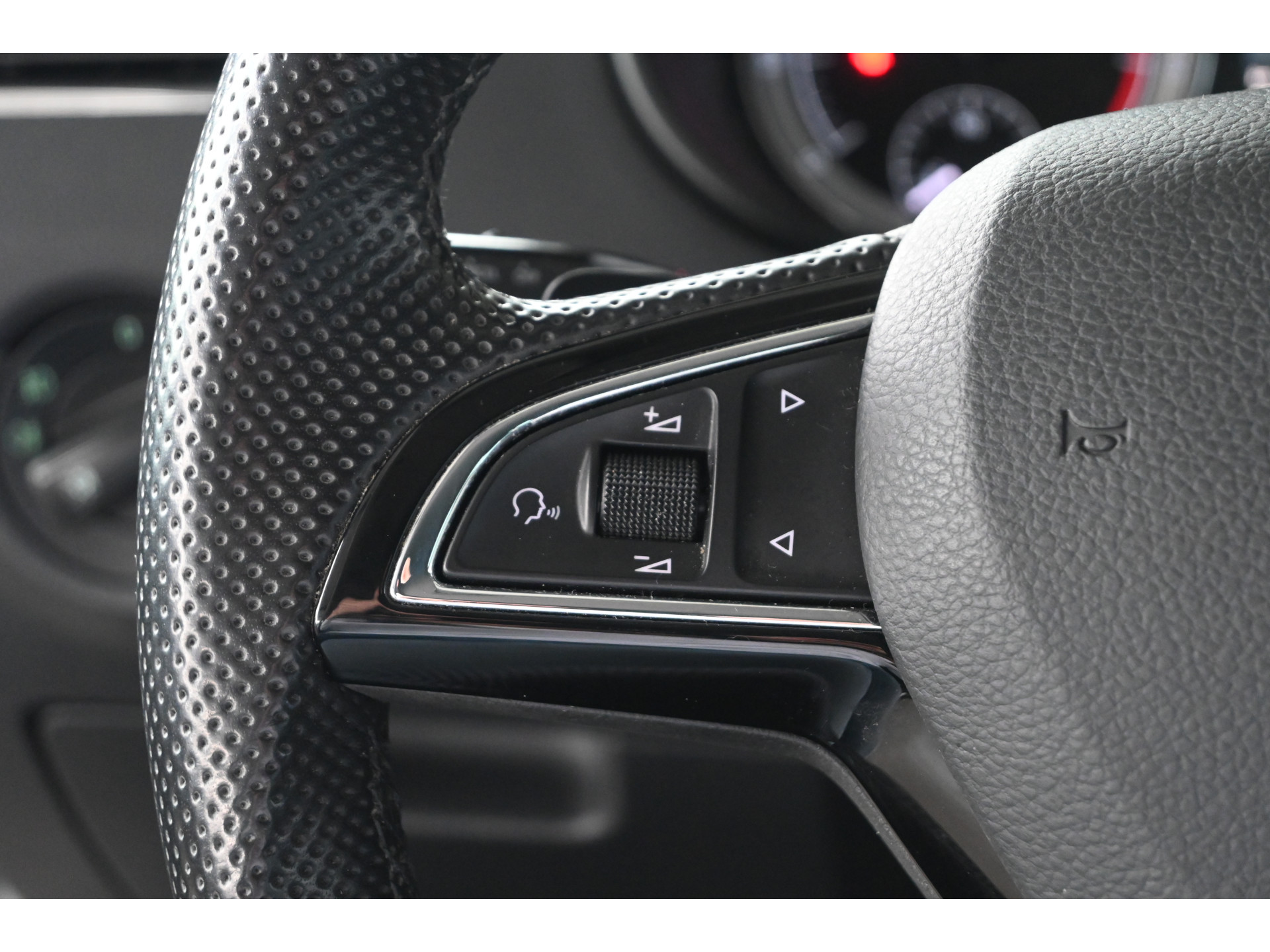 ŠKODA Octavia Combi 1.0 TSI Greentech Ambition Business Automaat Navigatie Stoelverwarming Rijklaarprijs! Inruil Mogelijk!