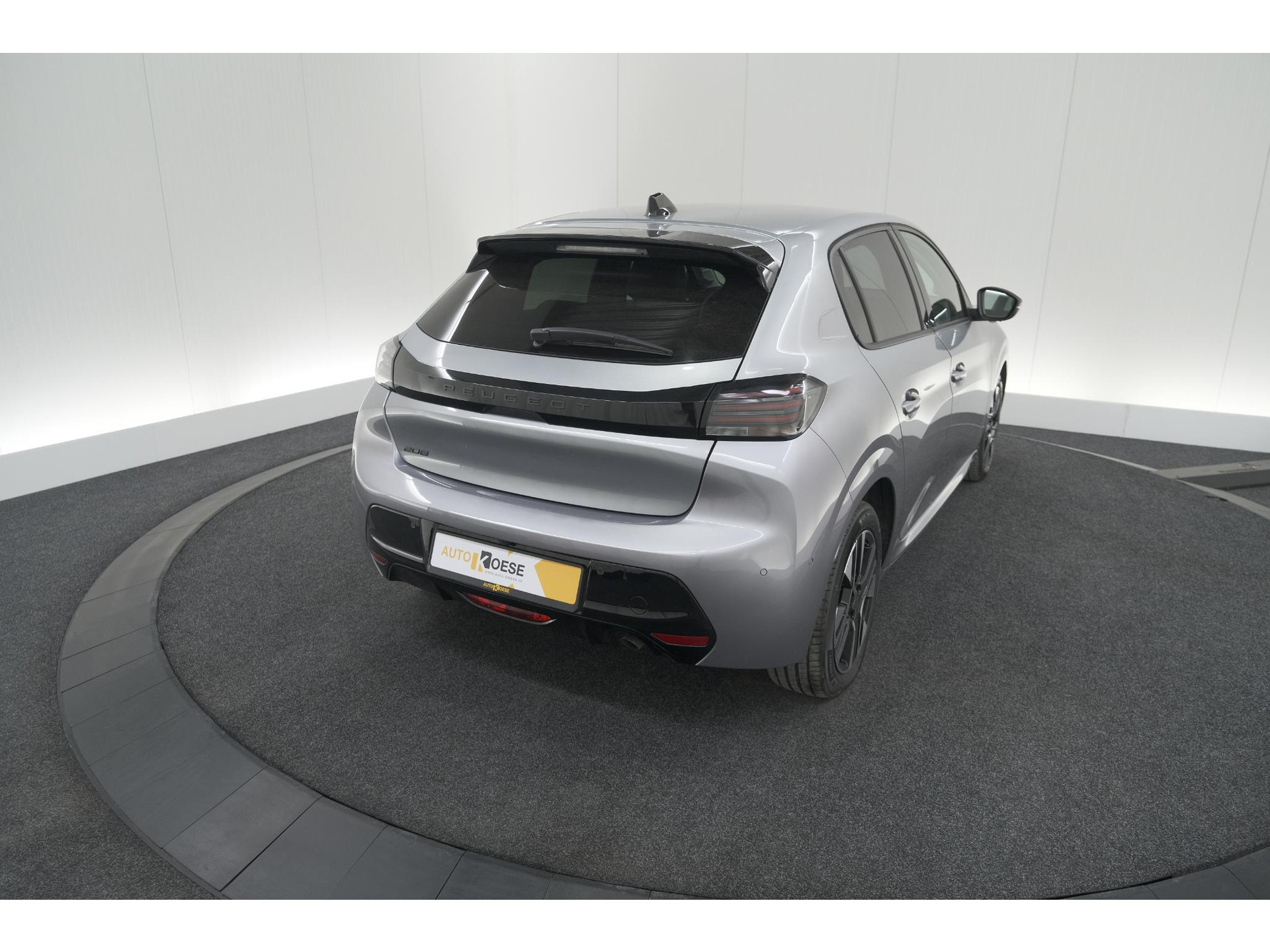 Peugeot 208 PureTech 100 Allure | 360 Camera | Adaptieve Cruise Control | Dodehoekdetectie