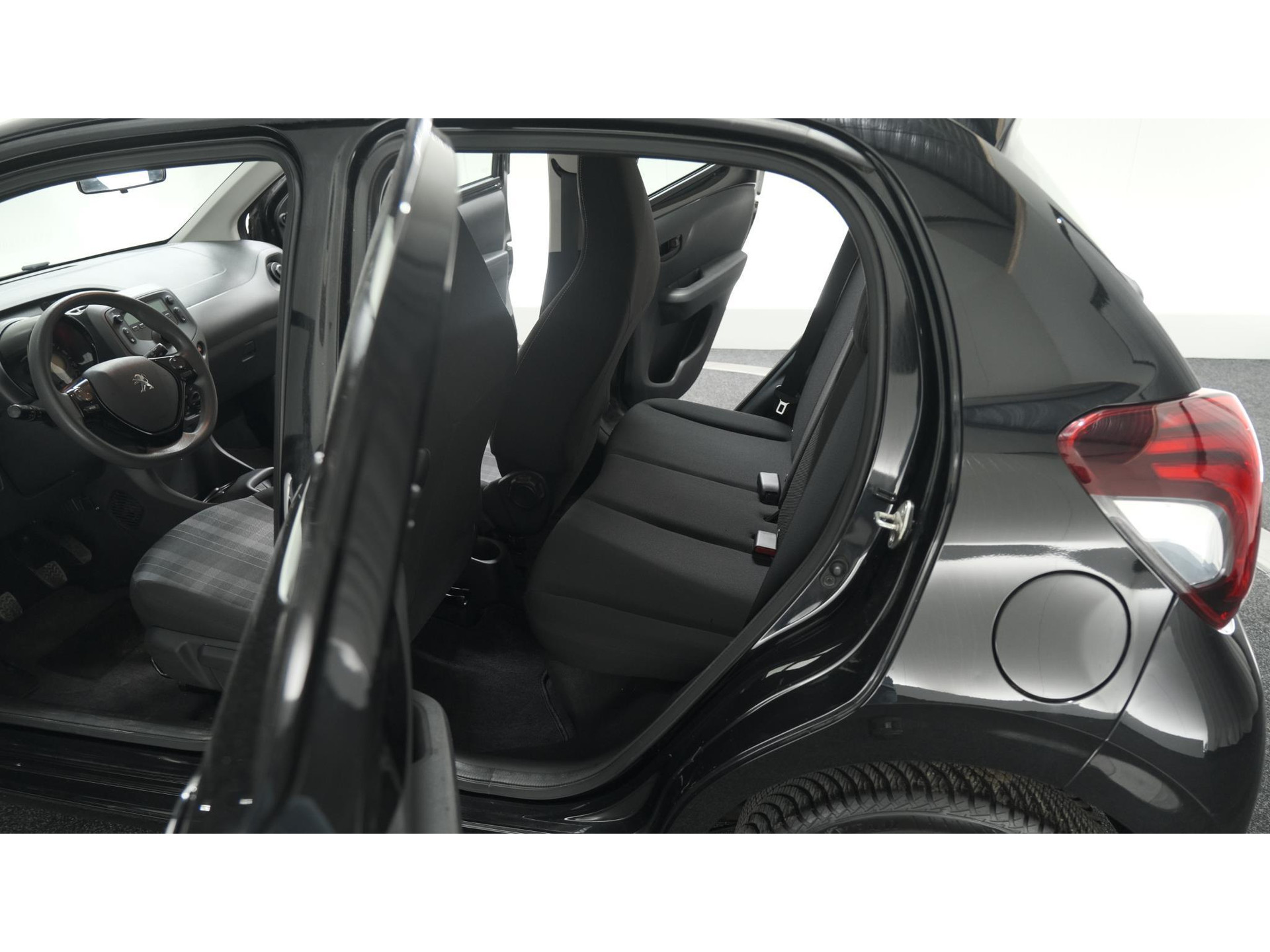 Peugeot 108 1.0 e-VTi Active | Airco | Bluetooth | Elektrische ramen|  5 Deurs