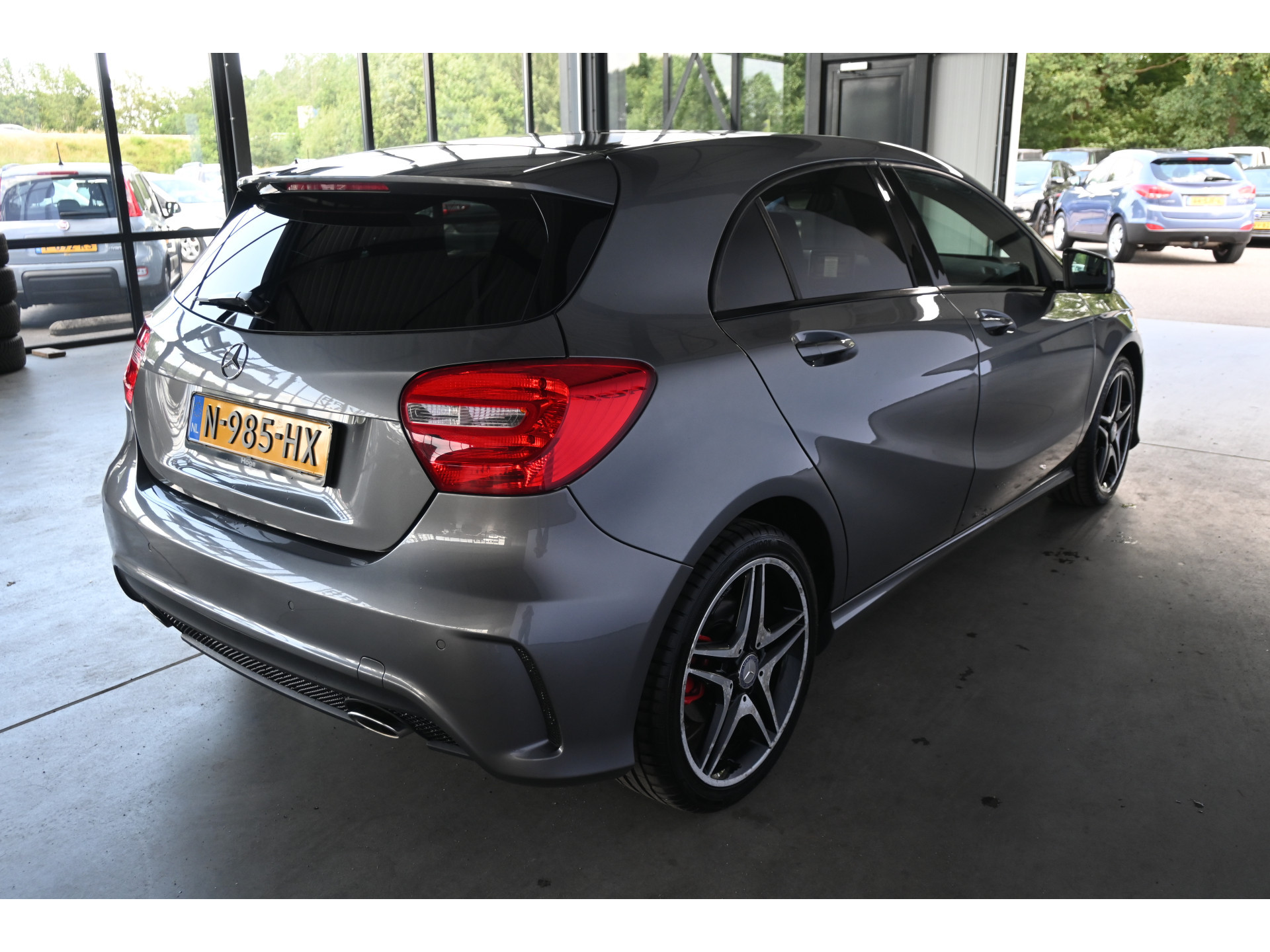 Mercedes-Benz A-klasse 180 CDI AMG Automaat Airco Navigatie Stoelverwarming Rijklaarprijs Inruil Mogelijk!