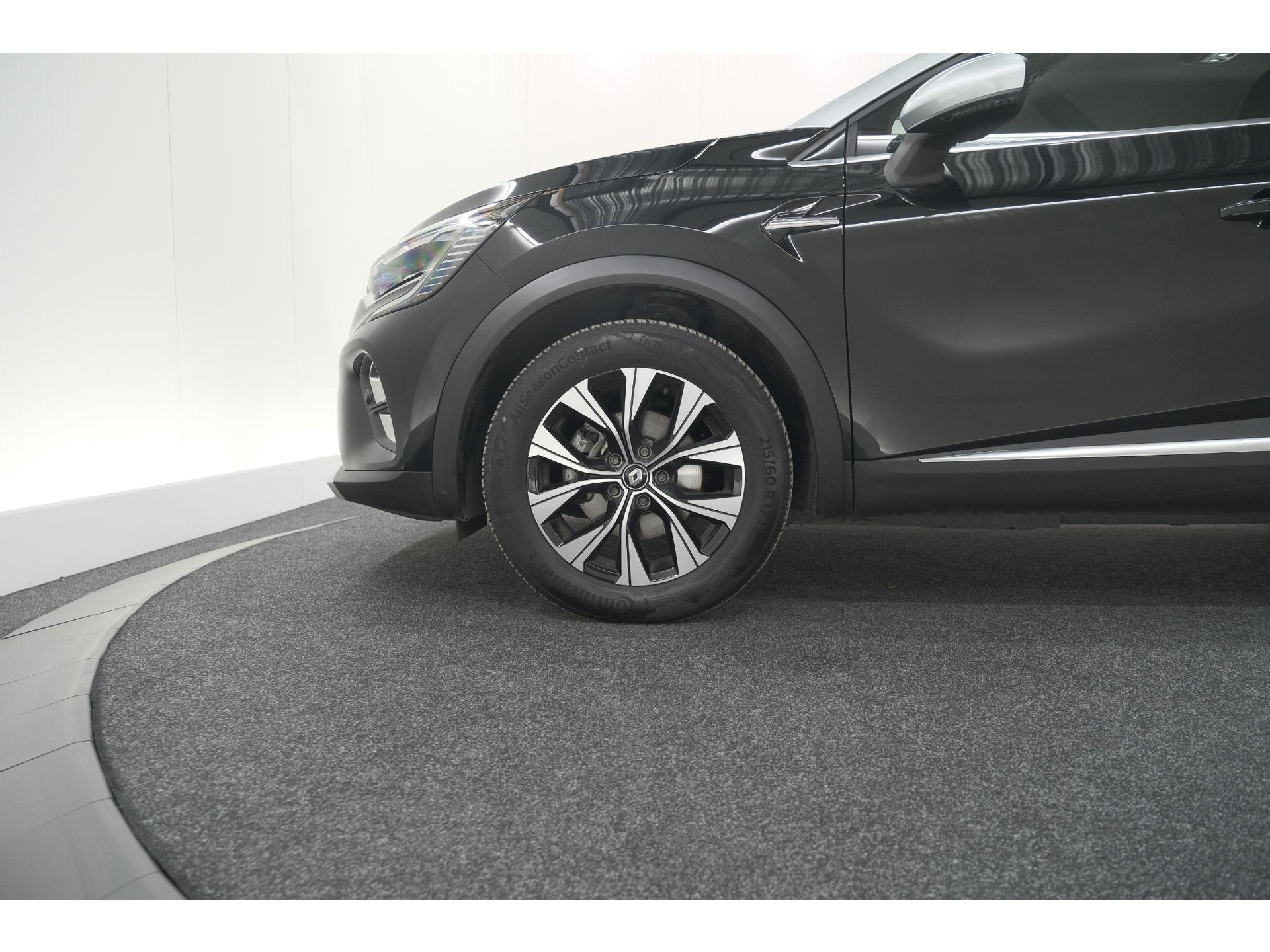 Renault Captur 1.6 E-Tech full hybrid 145 techno | Pack Full Screen | Camera | Navigatie | Allseason Banden