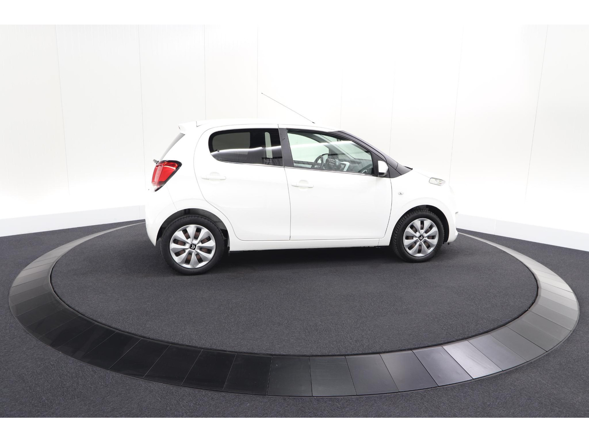 Citroen C1 1.0 VTi Feel | Bluetooth | Airco | Privacy Glas | 5 Deurs