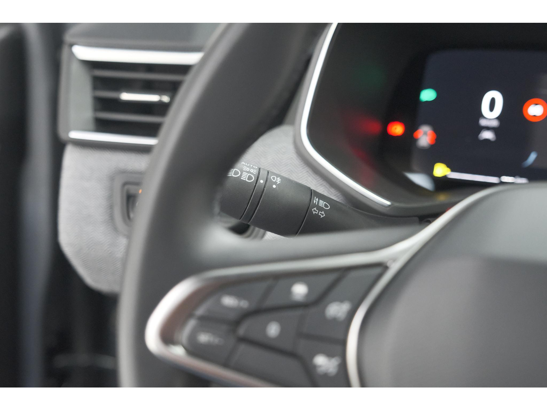 Renault Clio TCe 90 Techno | 360 Camera | Adaptieve Cruise Control | 9.3 Inch Groot Scherm