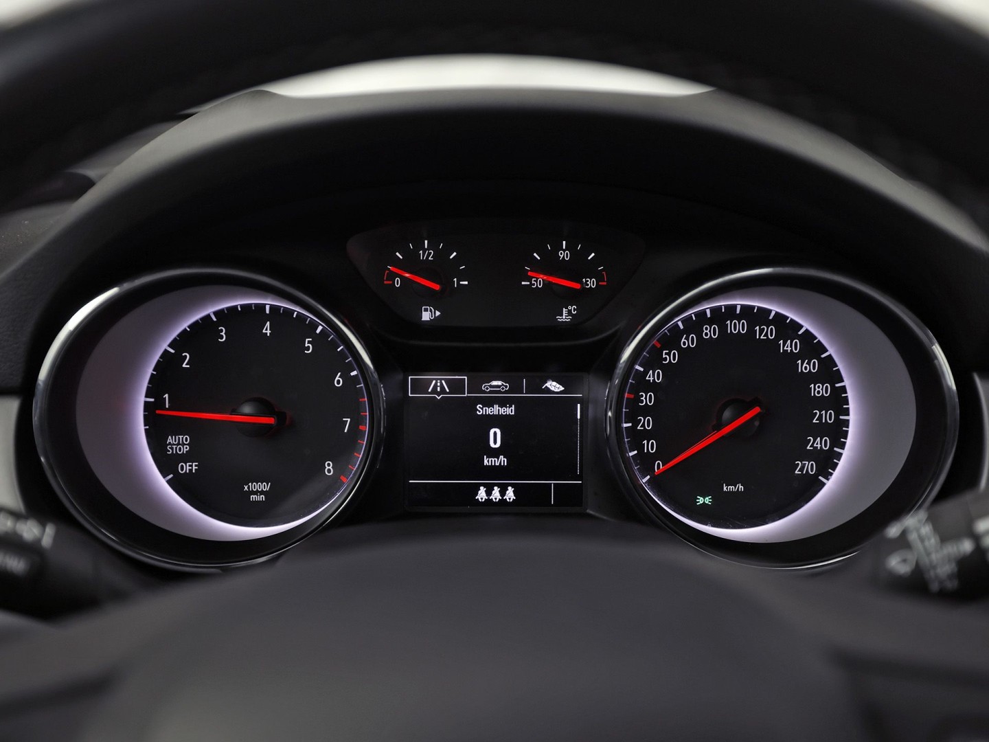 Opel Astra Sports Tourer 1.0 Turbo 120 Jaar Edition (APPLE CARPLAY, NAVIGATIE, LM VELGEN, PARKEERSENSOREN, SPORTSTOELEN, CRUISE, NIEUWE APK, NIEUWSTAAT)