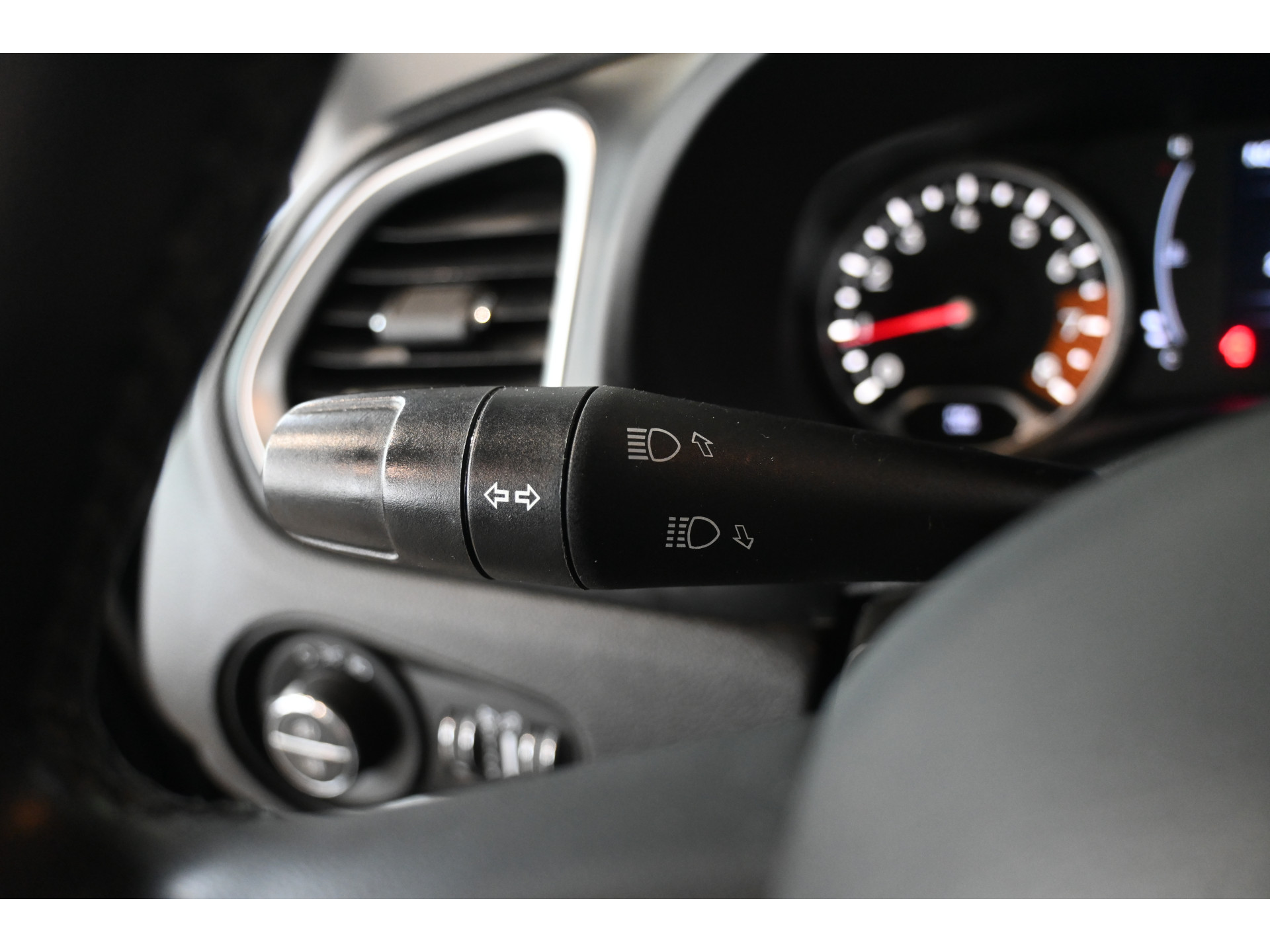 Jeep Renegade 1.3T Limited Automaat Clima Carplay Cruise Control 1e Eigenaar Rijklaarprijs! Inruil Mogelijk!