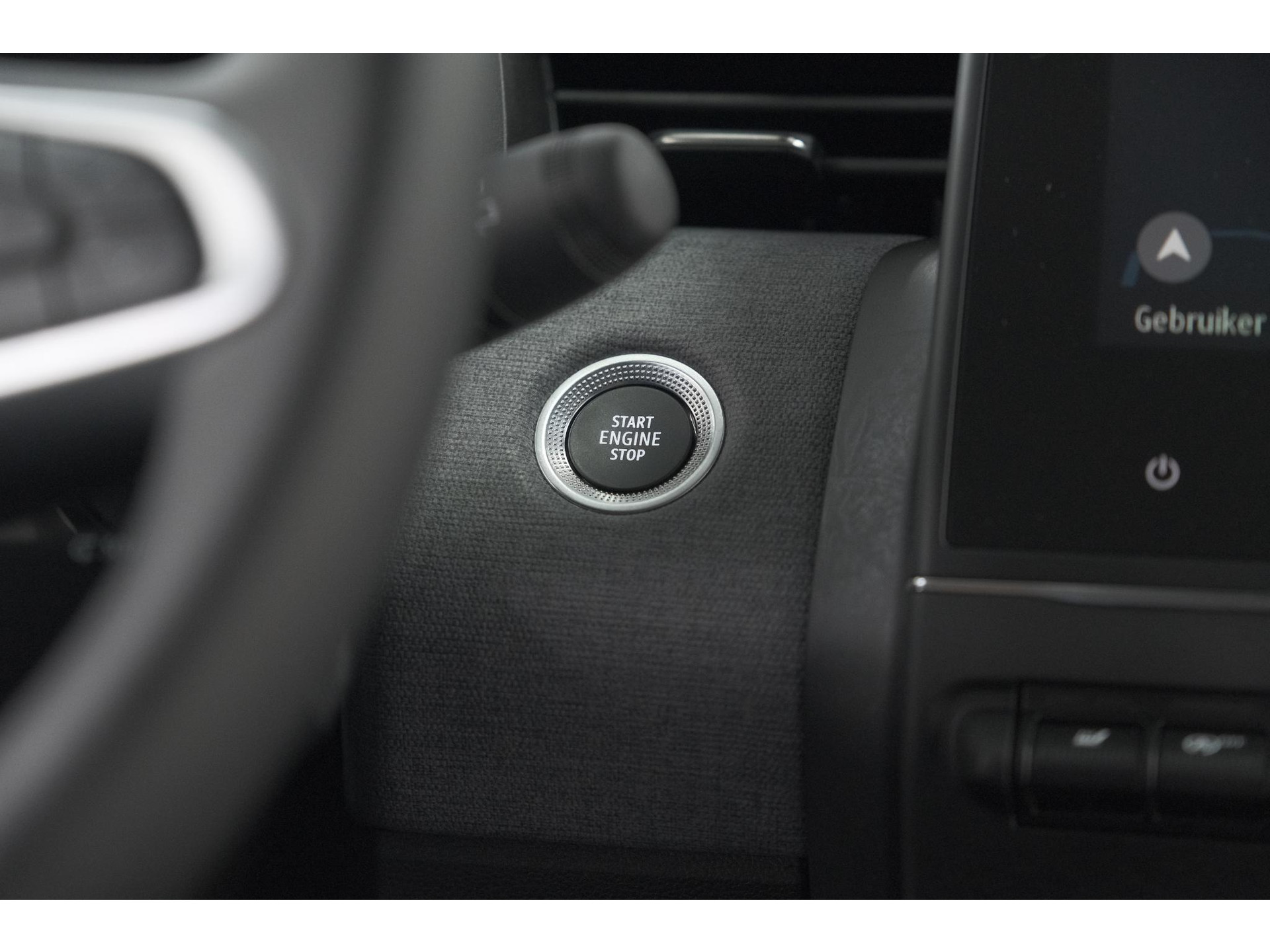 Renault Clio TCe 90 GPF Evolution | Camera | Navigatie | Apple Carplay | Parkeersensoren | Stoelverwarming