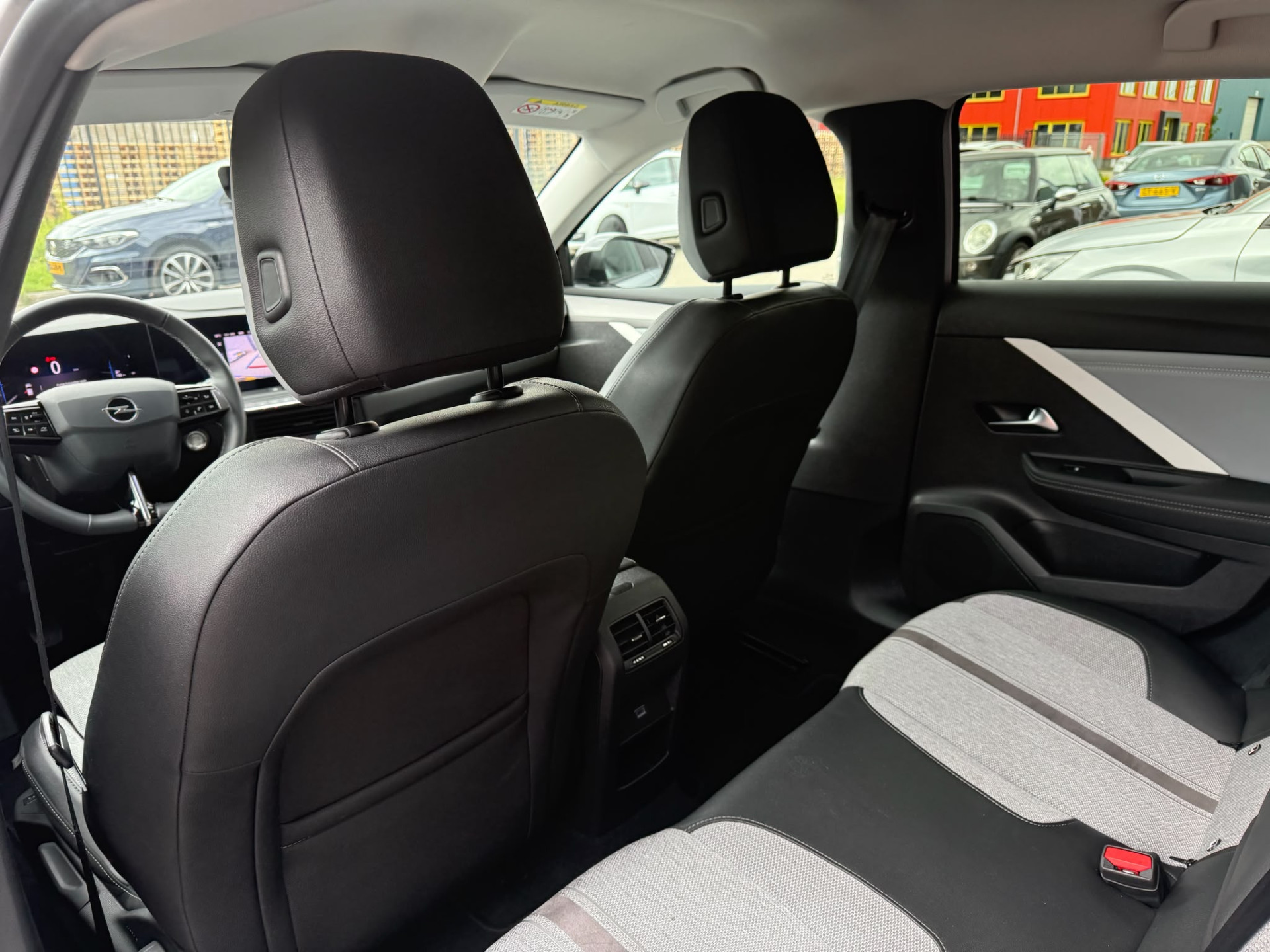Opel Astra 1.2 Level 3 130PK | 1E EIGENAAR | 3/6/12MND GARANTIE| LED | ACC | AGR| CAMERA | DAB | CARPLAY | NAVI |