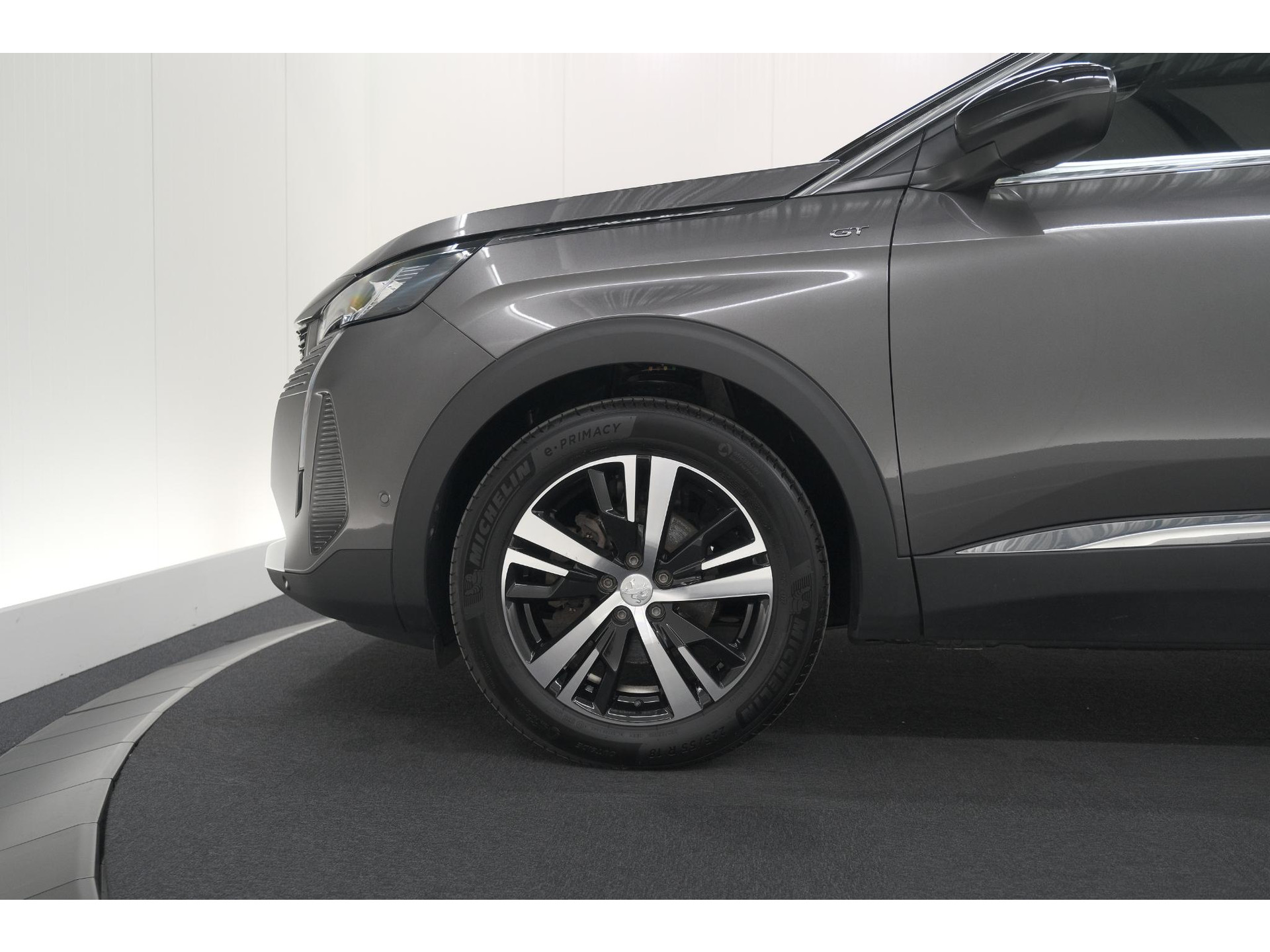 Peugeot 3008 PureTech 130 EAT8 GT | Camera | Dodehoekdetectie | Adaptieve Cruise Control