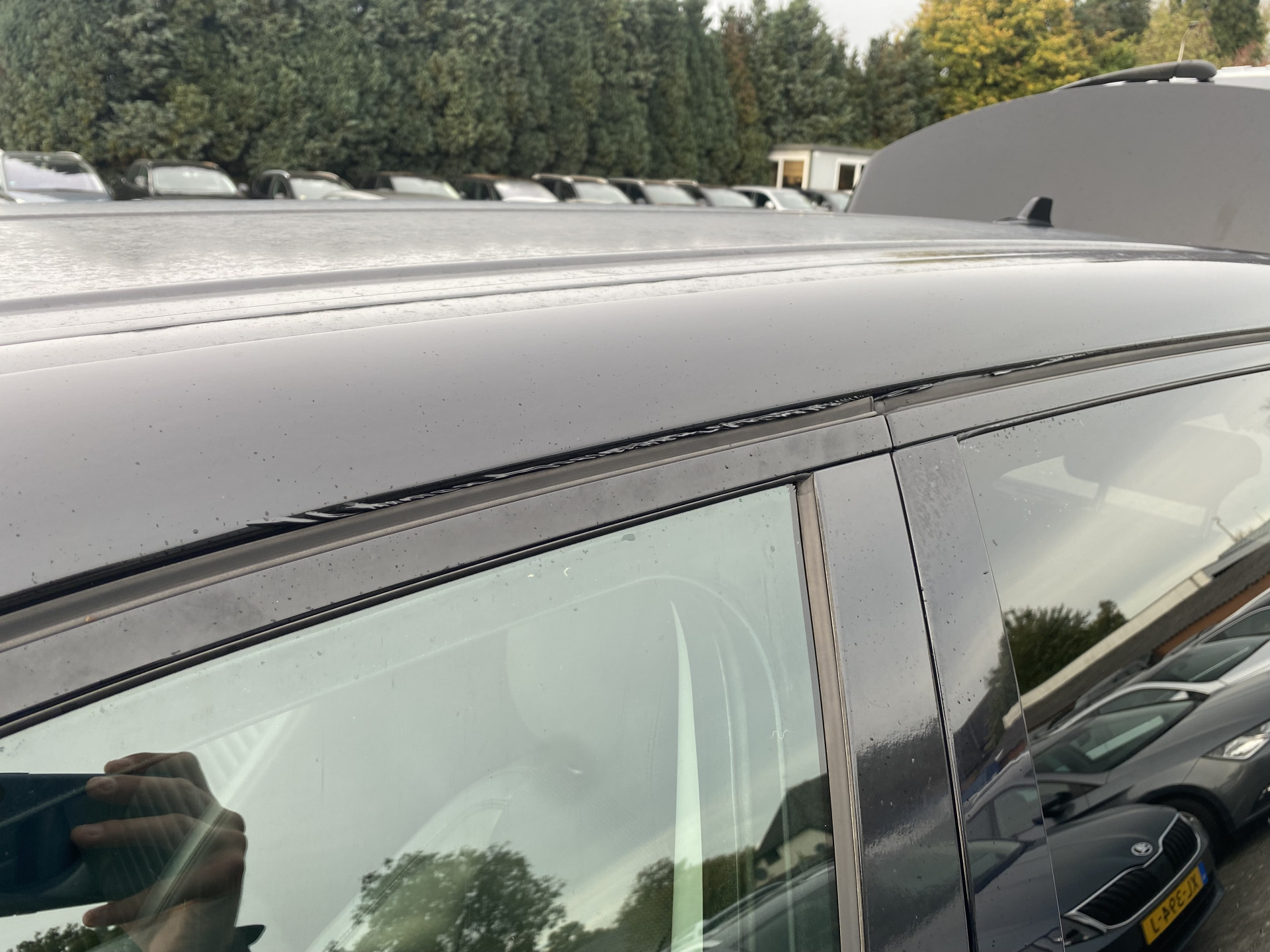 Land Rover Discovery Sport 2.0 TD4 HSE Luxury AWD [⚠️] *NAVI-FULLMAP | BI-XENON | LEATHER | MERIDIAN-SURROUND | CAMERA | ECC | PDC | CRUISE | LANE-ASSIST | MEMORY-PACK | PRIVACY-GLASS | TOWBAR | HEATED-COMFORTSEATS | LANE-ASSIST | 19"ALU*