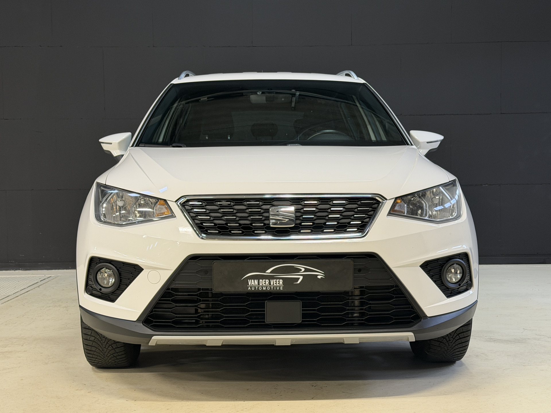SEAT Arona 1.0 TSI Xcellence Business Intense | Camera | Sfeerverlichting | Stoelverwarming | Adaptive cruise | Carplay