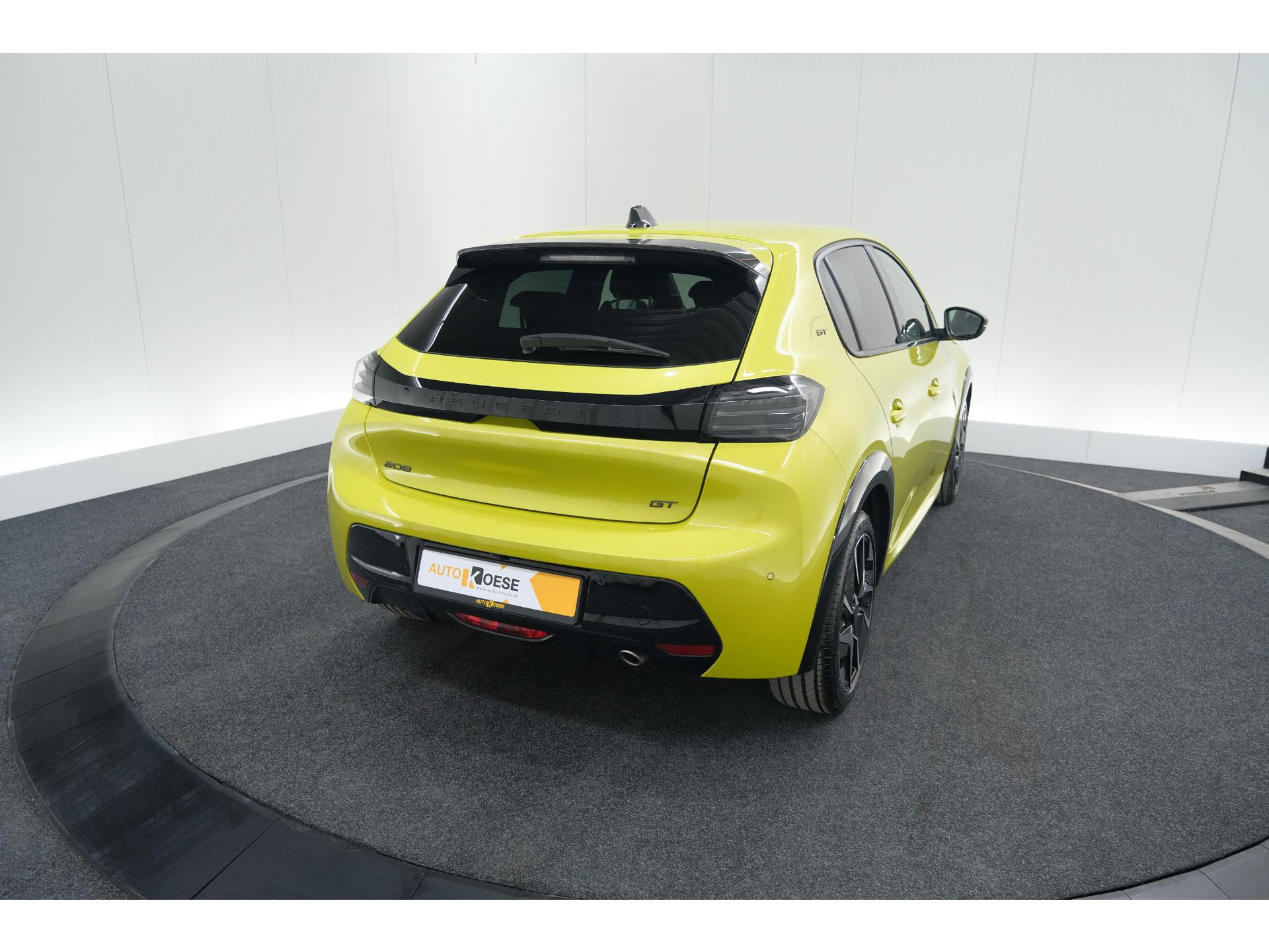 Peugeot 208 PureTech 100 GT | Camera | Apple Carplay | Parkeersensoren
