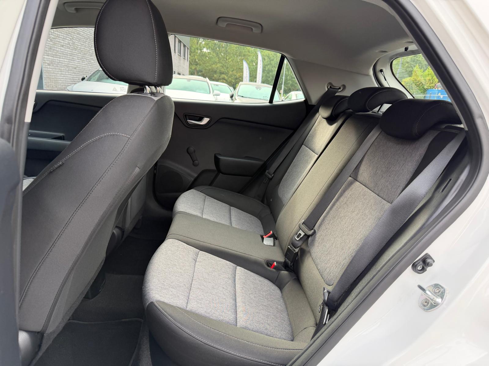 Kia Stonic 1.0 T-GDi DynamicLine | 2E EIGENAAR | 3/6/12MND GARANTIE | DAB | CARPLAY | NAVI | CRUISE | LMV |