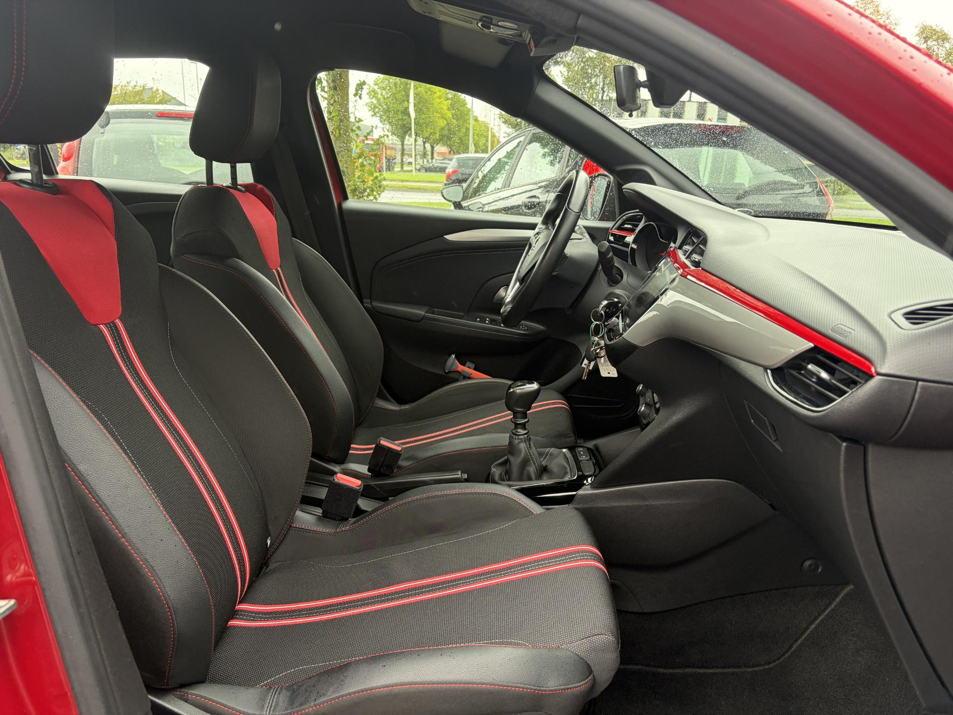 Opel Corsa 1.2 GS Line ✓D-riem vv in 2023✓Net beurt gehad✓2e Eigenaar✓102pk✓Dealer Onderhouden✓Carplay✓6 Bak✓Rijstrooksensor✓Clima✓Cruise✓Halfleder✓Lm velgen✓N.A.P✓Apk tot 08-2027