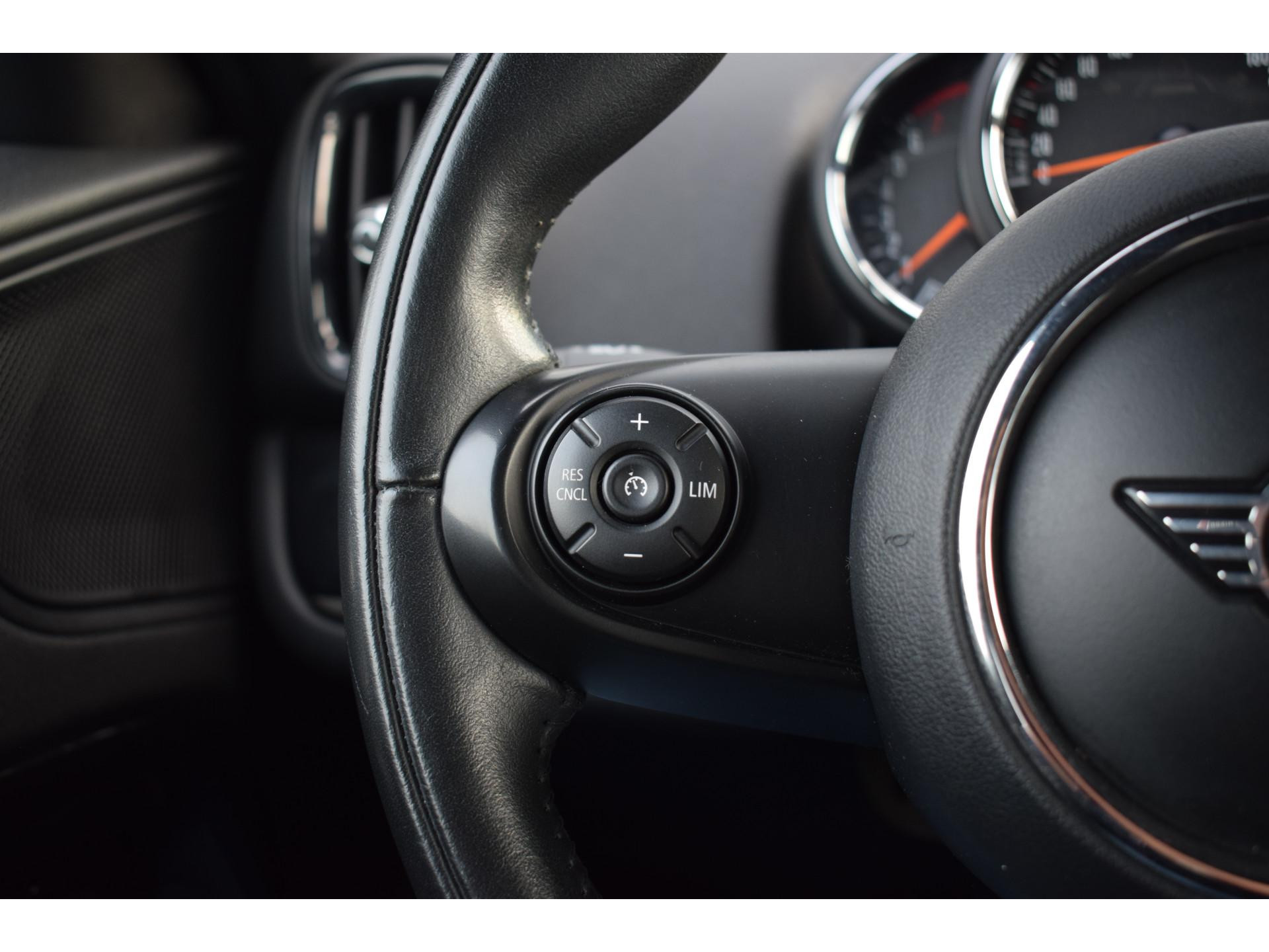 MINI Countryman Mini 1.5 Cooper Chili | Apple CarPlay | Half Leer | Stoelverwarming
