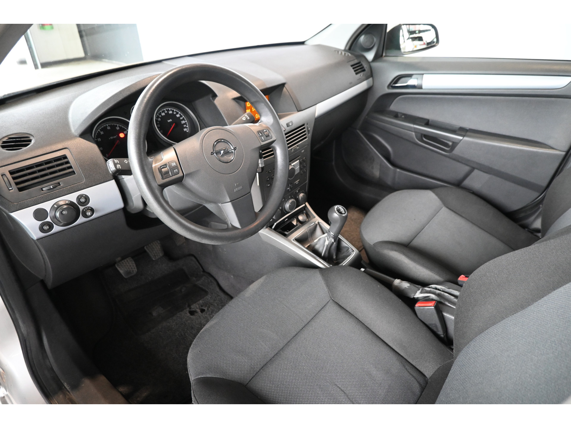 Opel Astra 1.4 Enjoy Airco Cruise Control All in Prijs! Inruil Mogelijk!