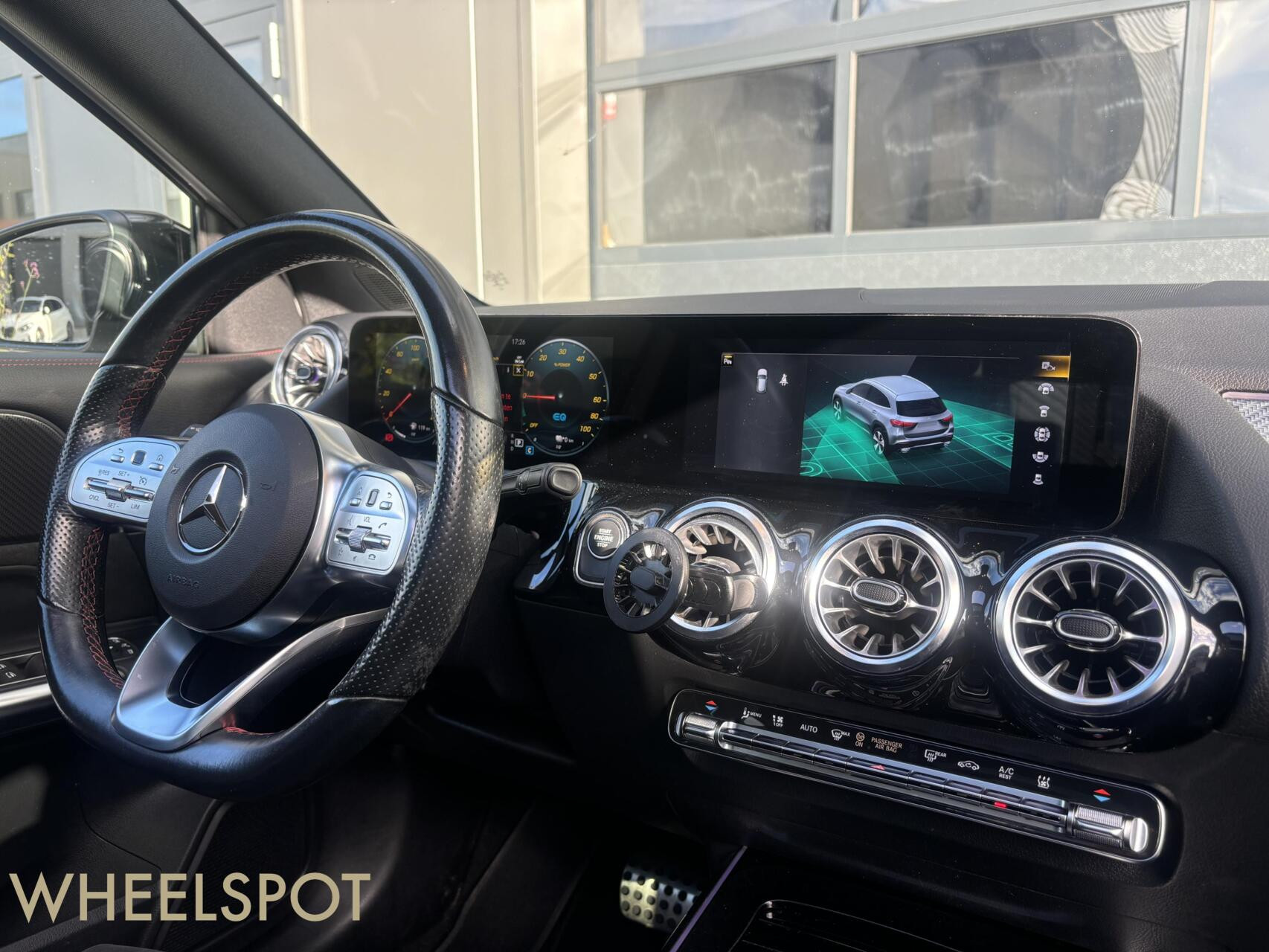 Mercedes GLA-klasse 250 e AMG|Pano|Sfeer|CarPlay|Stoelverwar