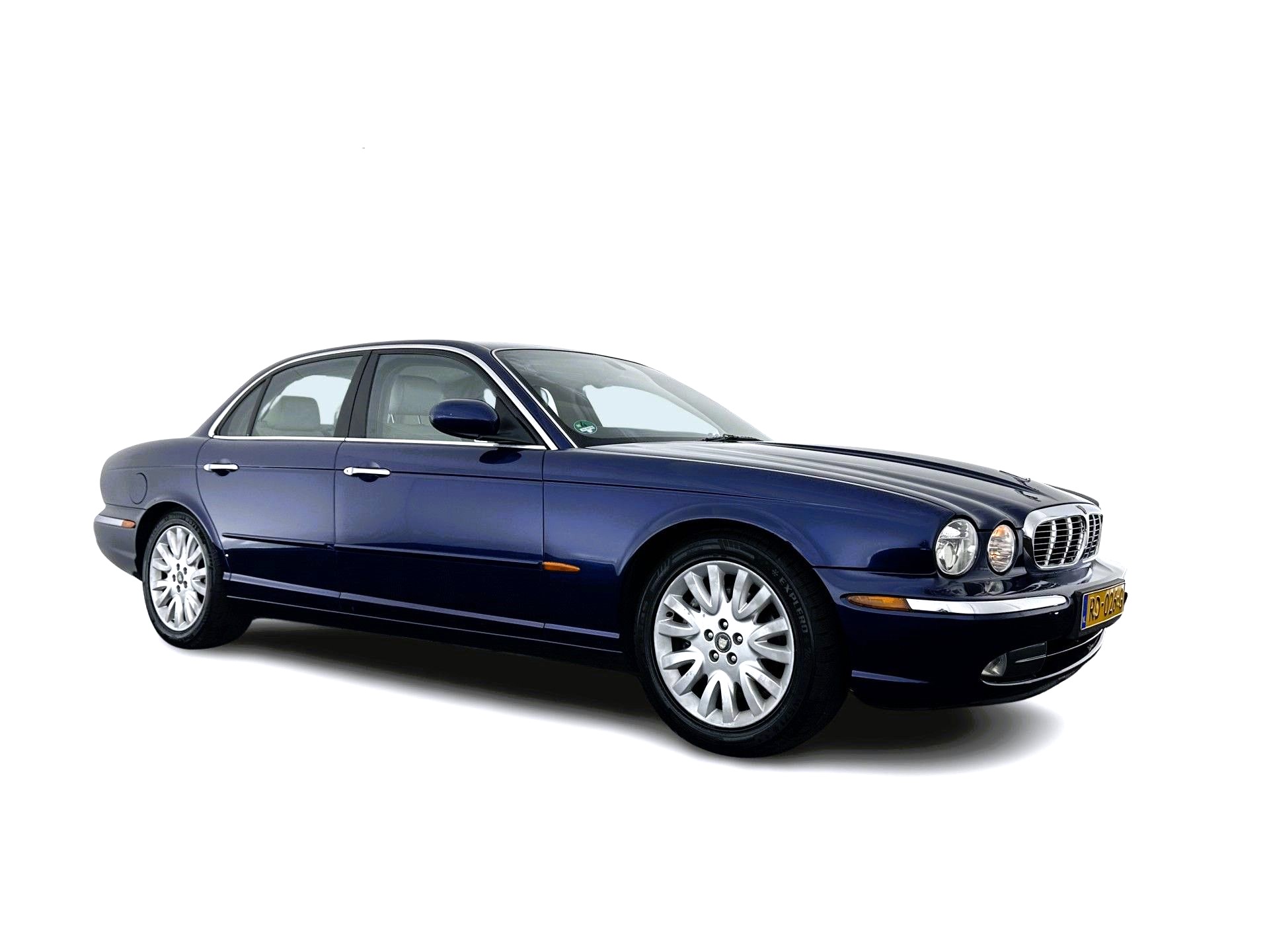 Jaguar XJ 3.5 V8 Executive [ Right-Hand-Drive ] Aut. *LEATHER | BI-XENON | ECC | WOODEN-INLAY | HEATED-COMFORTSEATS | MEMORY-PACK | JAGUAR-AUDIO | PDC | CRUISE | 18"ALU*