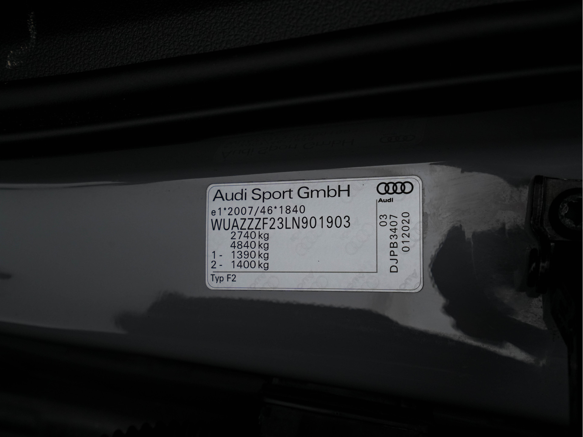 Audi RS6 Avant TFSI Quattro ! FULL-OPTIONS ! (INCL-BTW) Aut. *CERAMIC-BREAKS | VALCONA-LUXURY-LEATHER | HEAD-UP | LASER-LIGHT | BANG&OLUFSEN-ADVANCED | SOFT-CLOSE | ADAPTIVE-CRUISE | BLINDSPOT | TOP-VIEW | MEMORY-PACK | DAB+ | ...