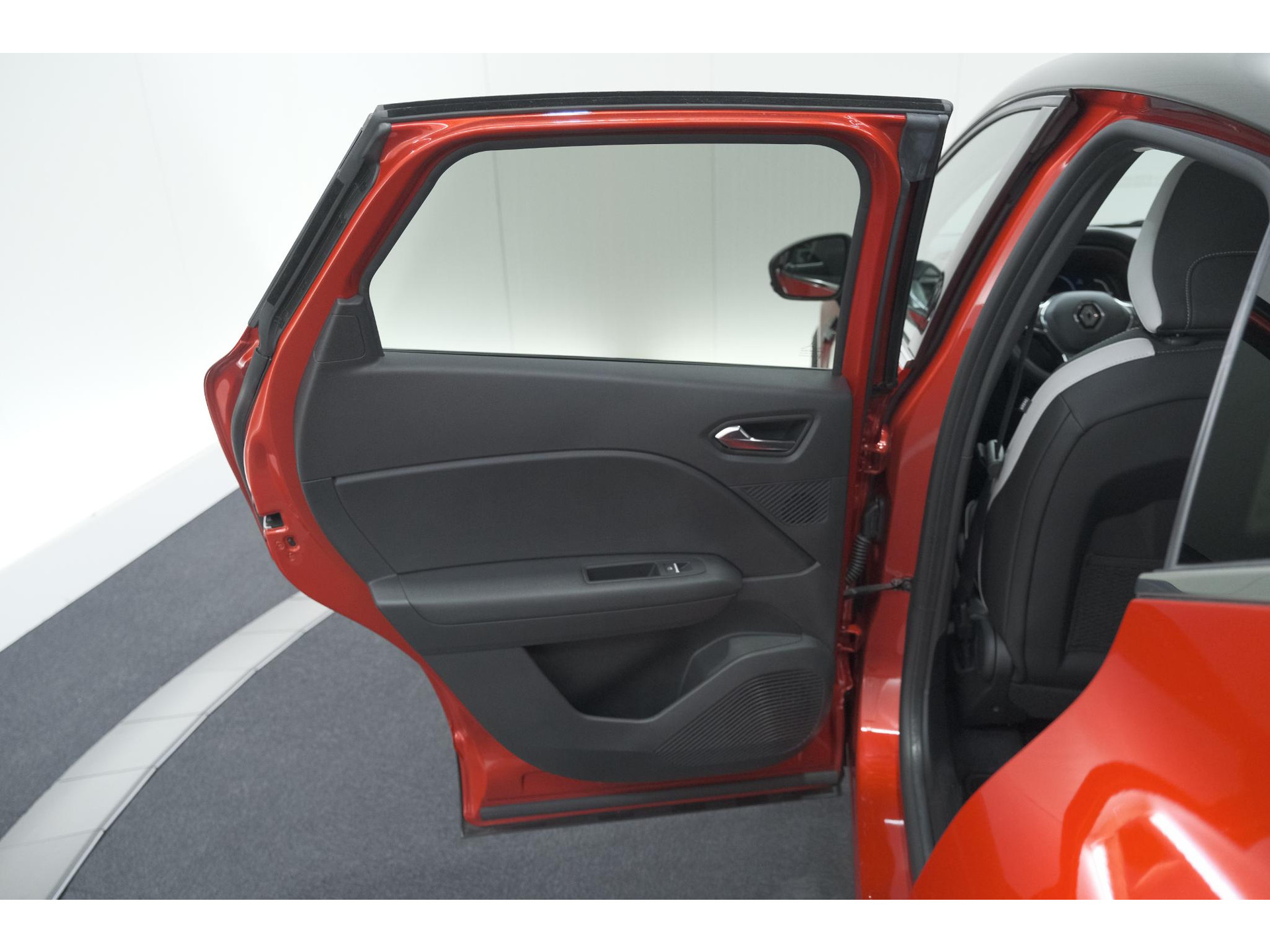 Renault Captur 1.6 E-Tech Full Hybrid 145 Techno | Navigatie | Camera | Parkeersensoren | Apple Carplay