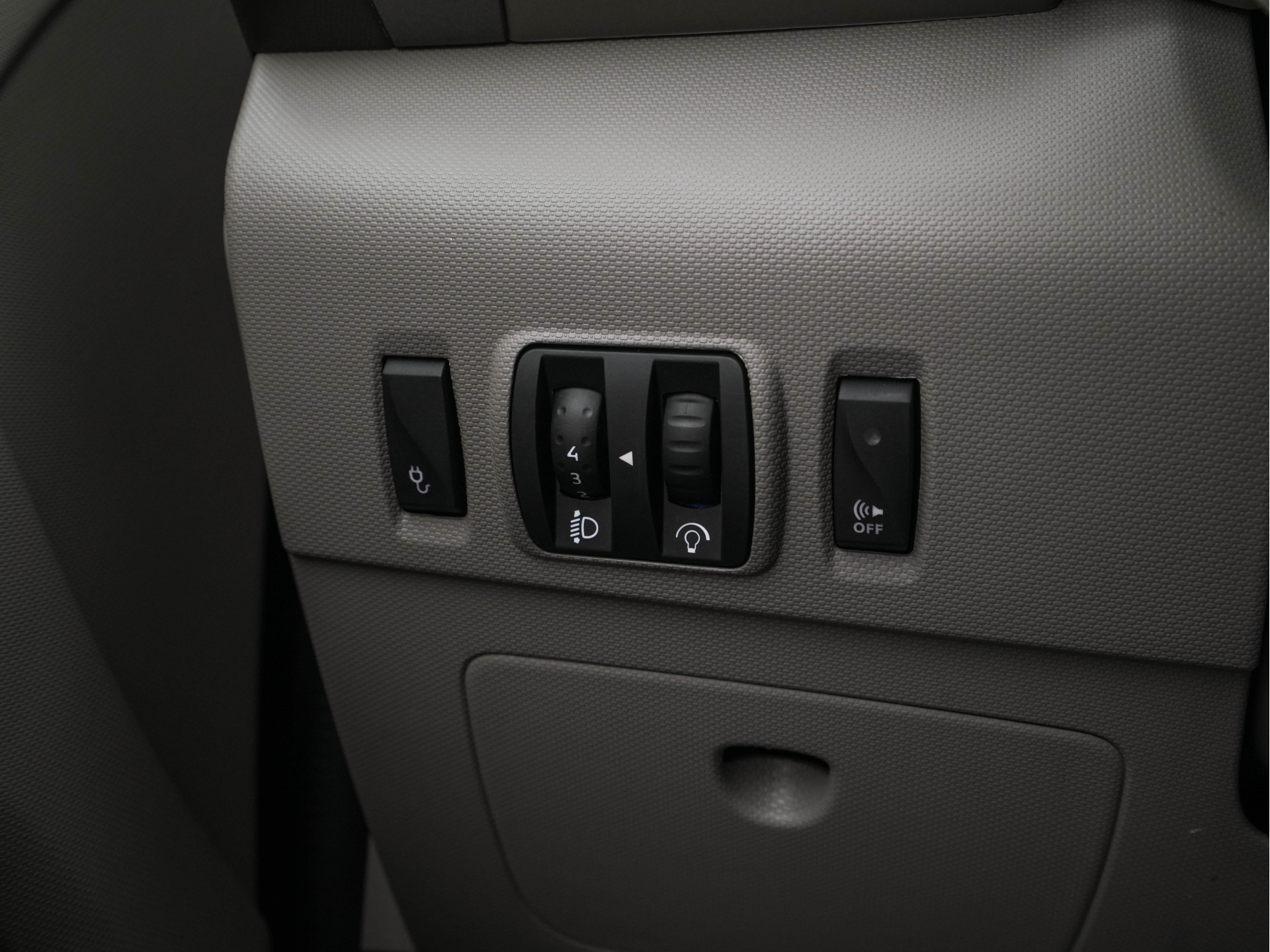 Renault ZOE R90 Bose 41 kWh (Inclusive-Battery) [ 3-Fase-22kW ] {SOH-85%} Aut.*LEATHER | BOSE-AUDIO | NAVI-FULLMAP | FULL-LED | DIGI-COCKPIT | CRUISE | ECC | PDC | PRIVACY-GLASS | HEATED-COMFORTSEATS | 16"ALU*