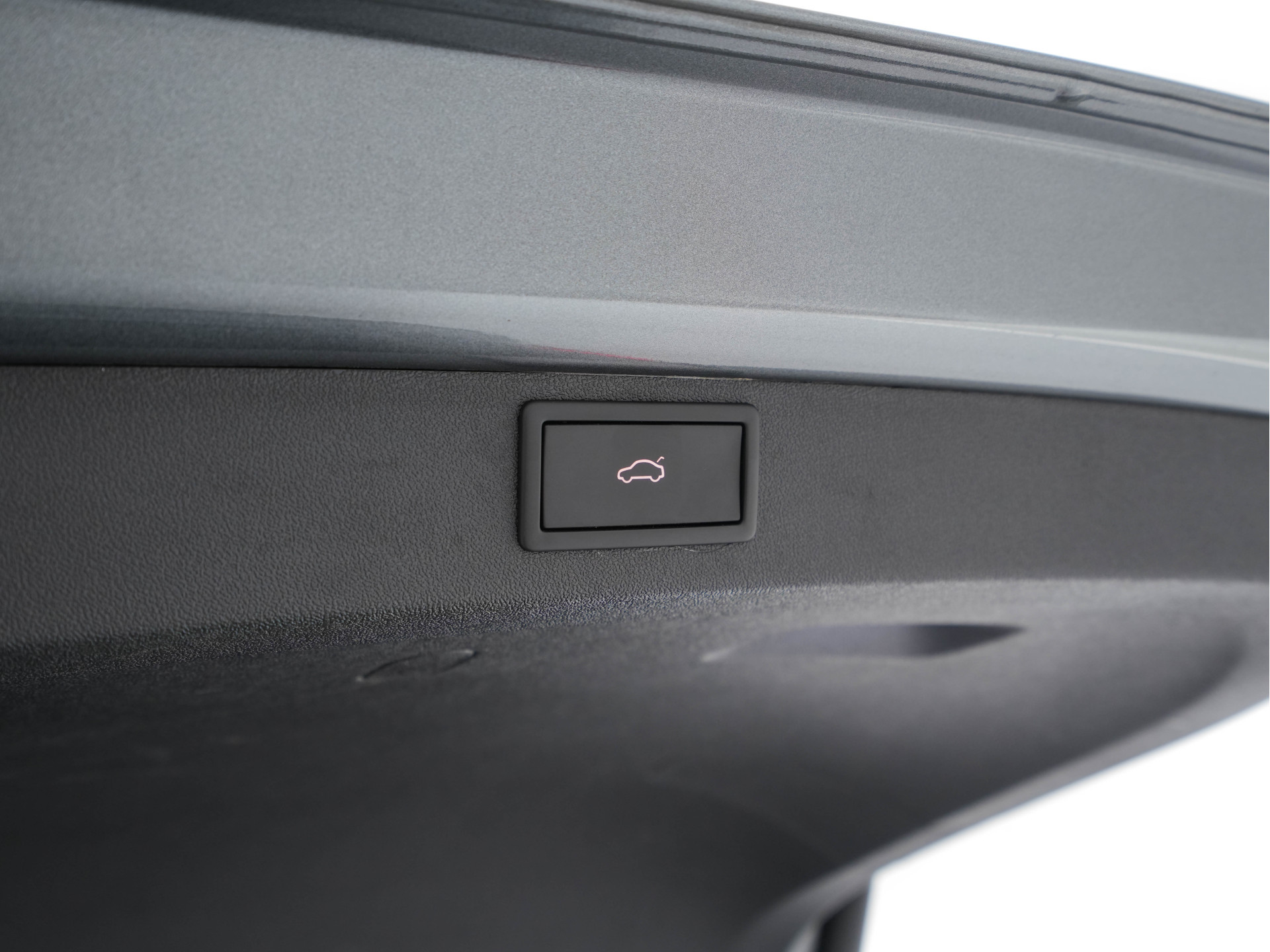 ŠKODA Enyaq iV 60 [ 3-Fase ] {SOH-87%} (INCL-BTW) *PANO | FULL-LED | DIGI-COCKPIT | CAMERA | KEYLESS | NAVI-FULLMAP | PRIVACY-GLASS | AMBIENT-LIGHT | ECC | COMFORT-SEATS | DAB + | PDC | CRUISE | CARPLAY | TOWBAR | 19 "ALU*