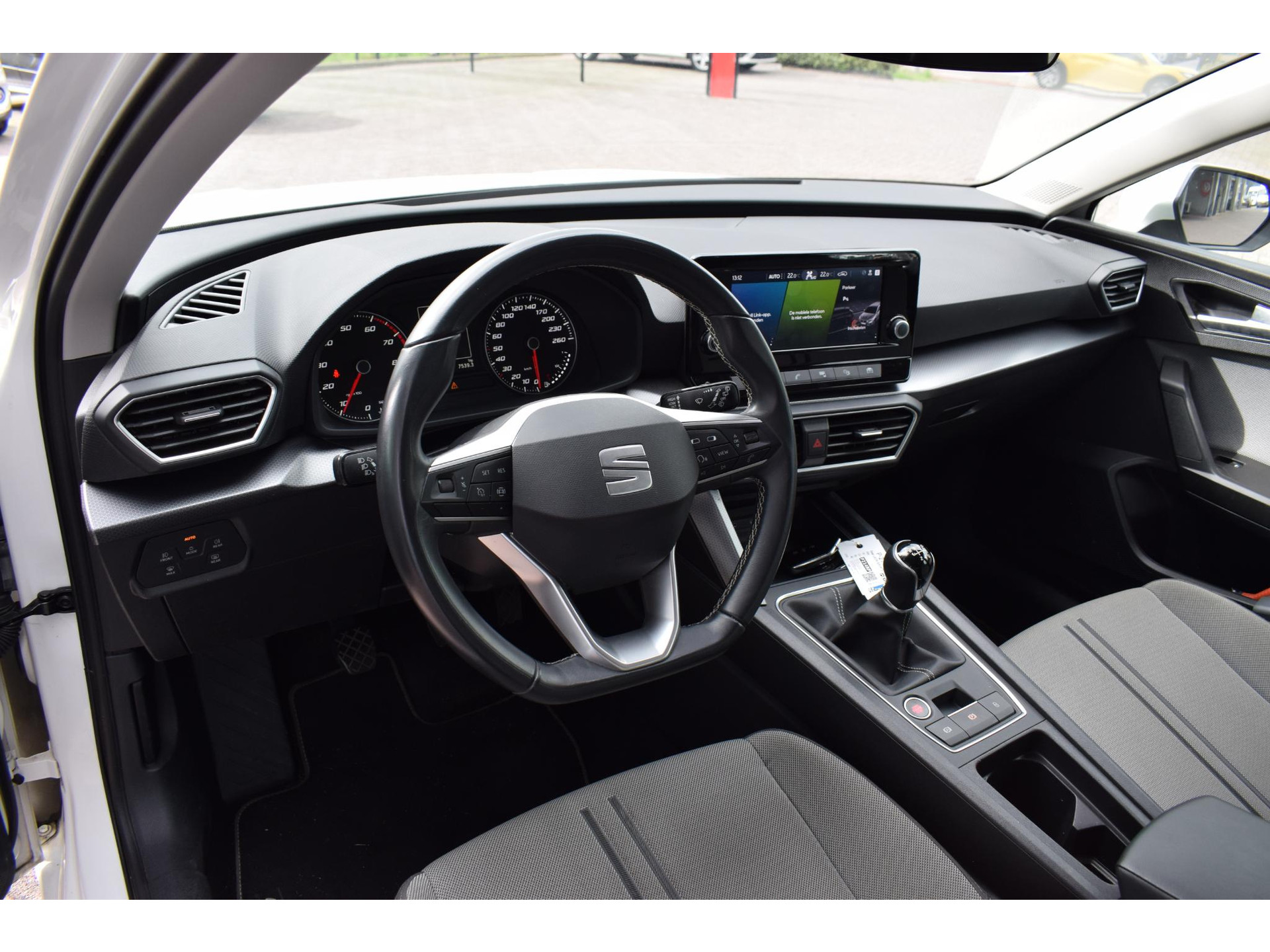 SEAT Leon Sportstourer 1.0 TSI Style | Apple CarPlay | Sportstoelen | Cruise | Climate