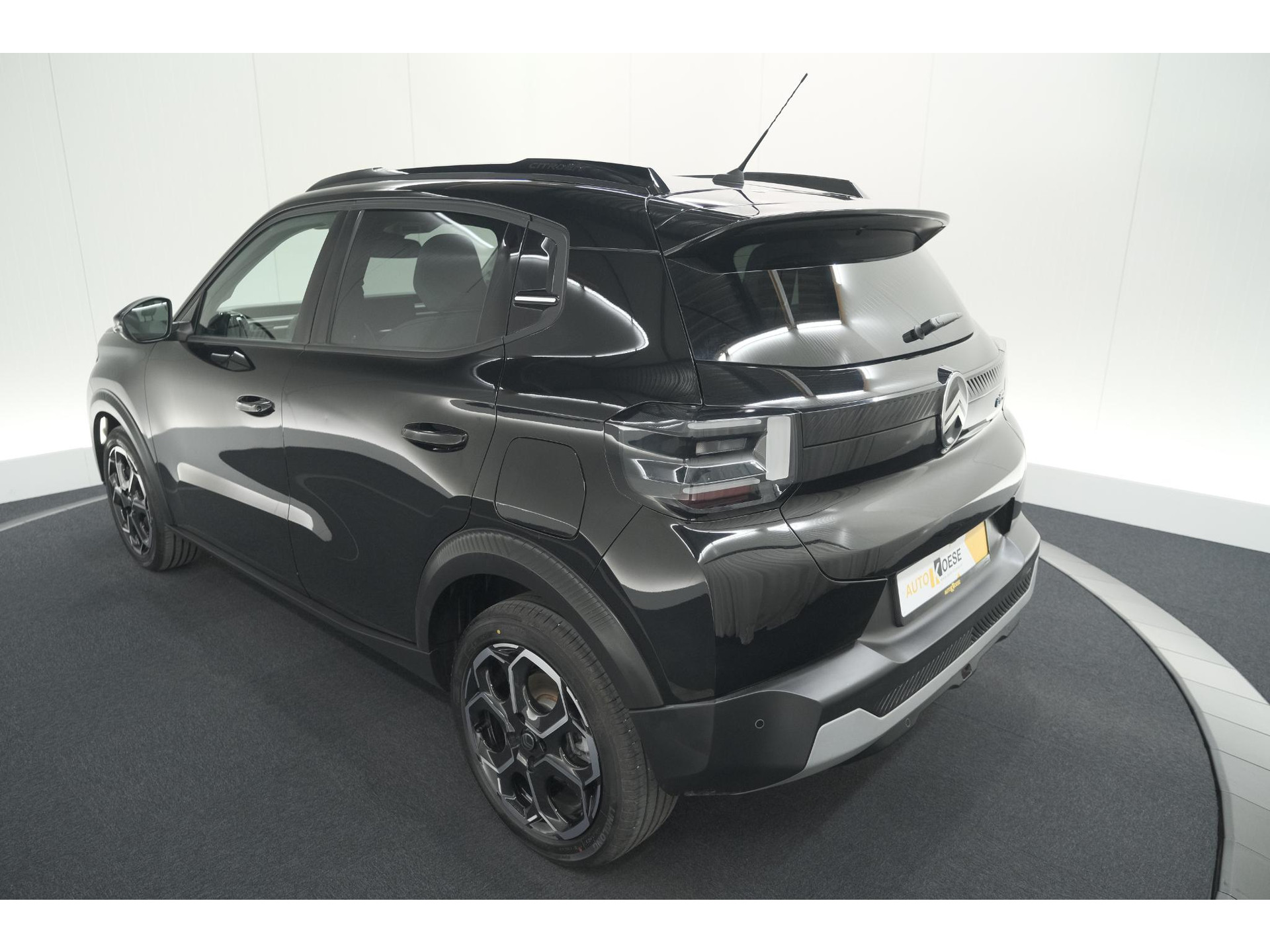 Citroen Ë-C3 Max 113pk 44 kWh | 7 KW Laadfunctie | Camera | Navigatie | Apple Carplay | Parkeersensoren