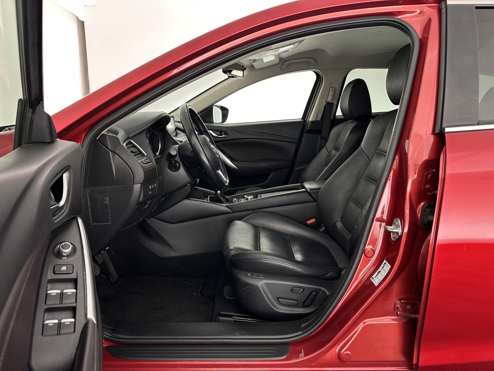 Mazda 6 Sportbreak 2.2D SkyActiv-D 150 Skylease GT *LEATHER | FULL-LED | MEMORY-PACK | HEATED-SPORTSEATS | BLINDSPOT | KEYLESS | DAB+ | NAVI-FULLMAP | ECC | PDC | CRUISE | PRIVACYGLASS |  17''ALU*