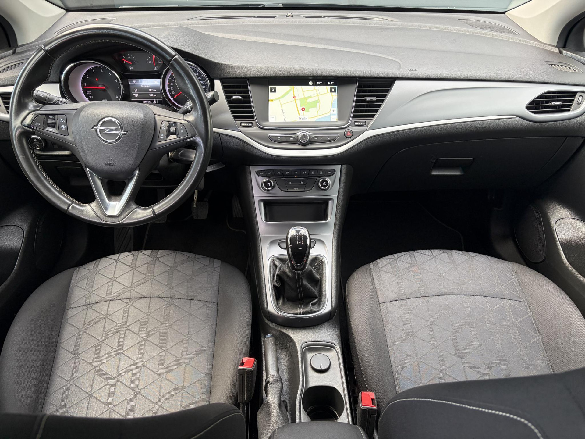 Opel Astra Sports Tourer 1.4 Turbo 120 Jaar Edition ✓150pk✓Carplay✓Navi✓Trekhaak✓Pdc V+A✓Clima✓Cruise✓6 Bak✓Lm velgen✓N.A.P✓Apk tot 02-2028