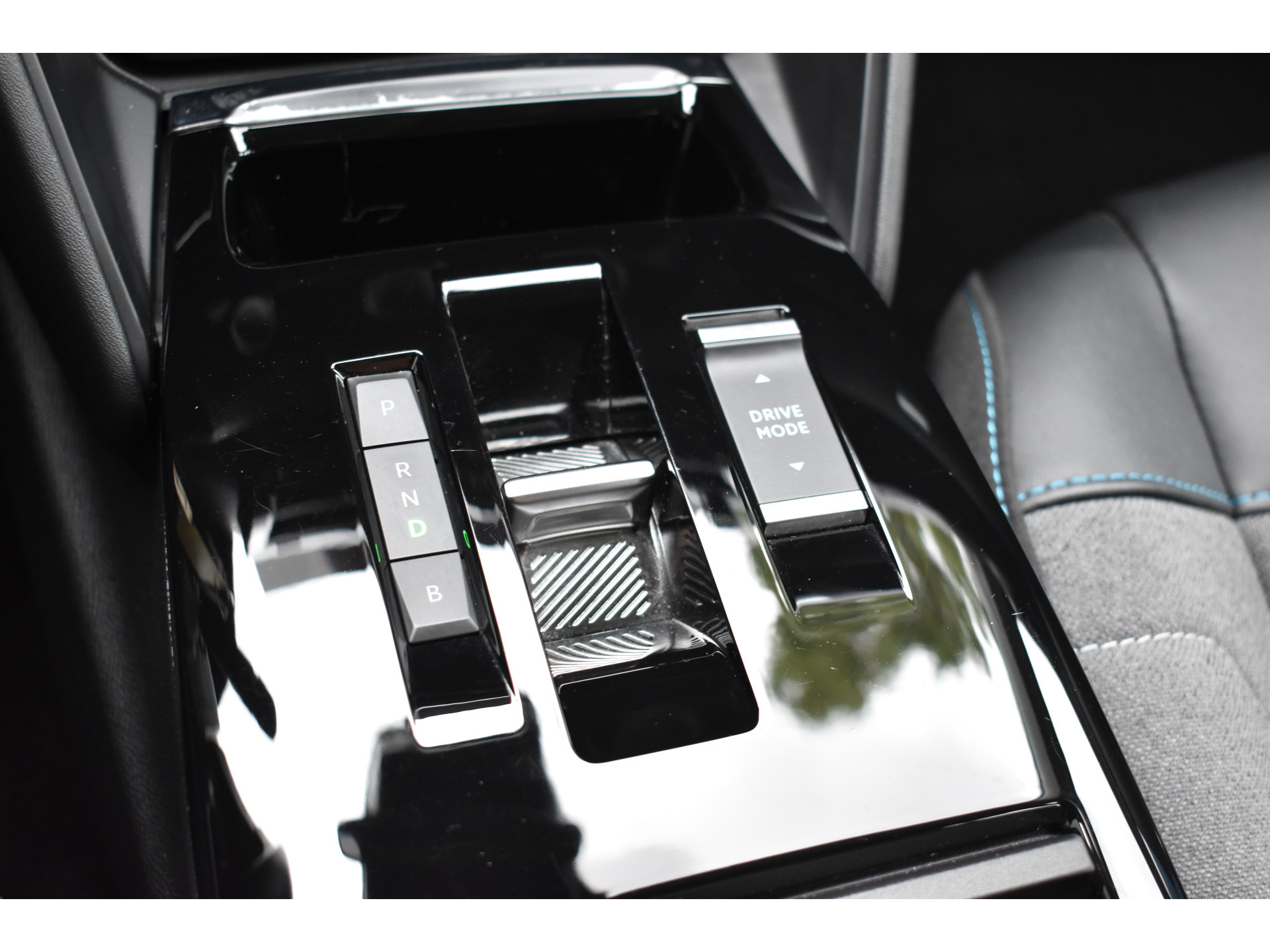 Citroën Ë-C4 Feel Pack 50 kWh Navigatie