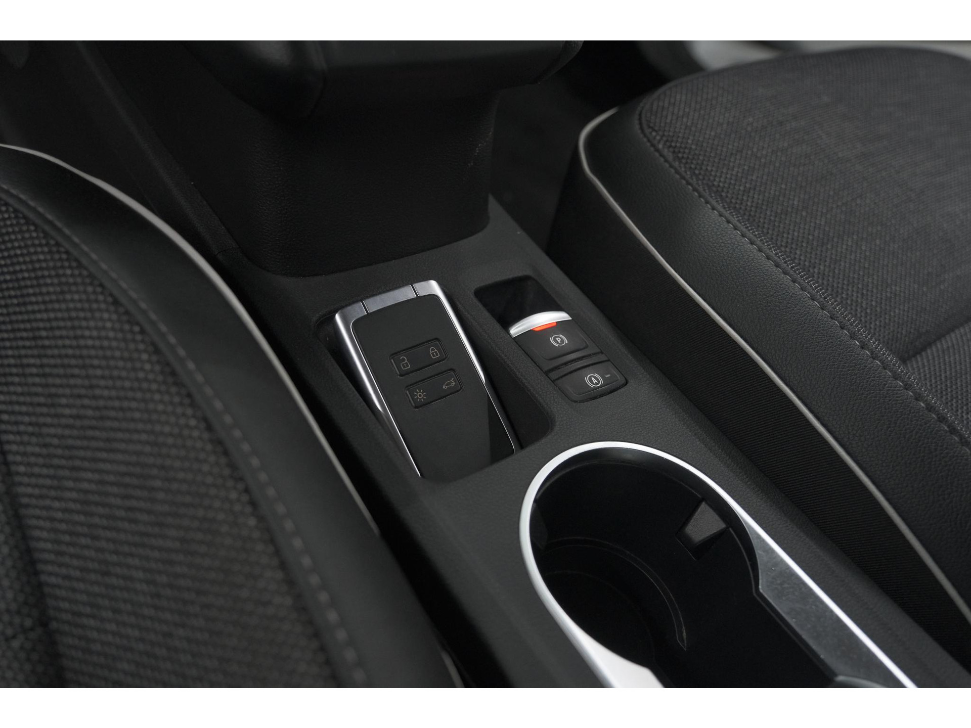 Renault Captur TCe 100 Intens | Camera | Navigatie | Parkeersensoren