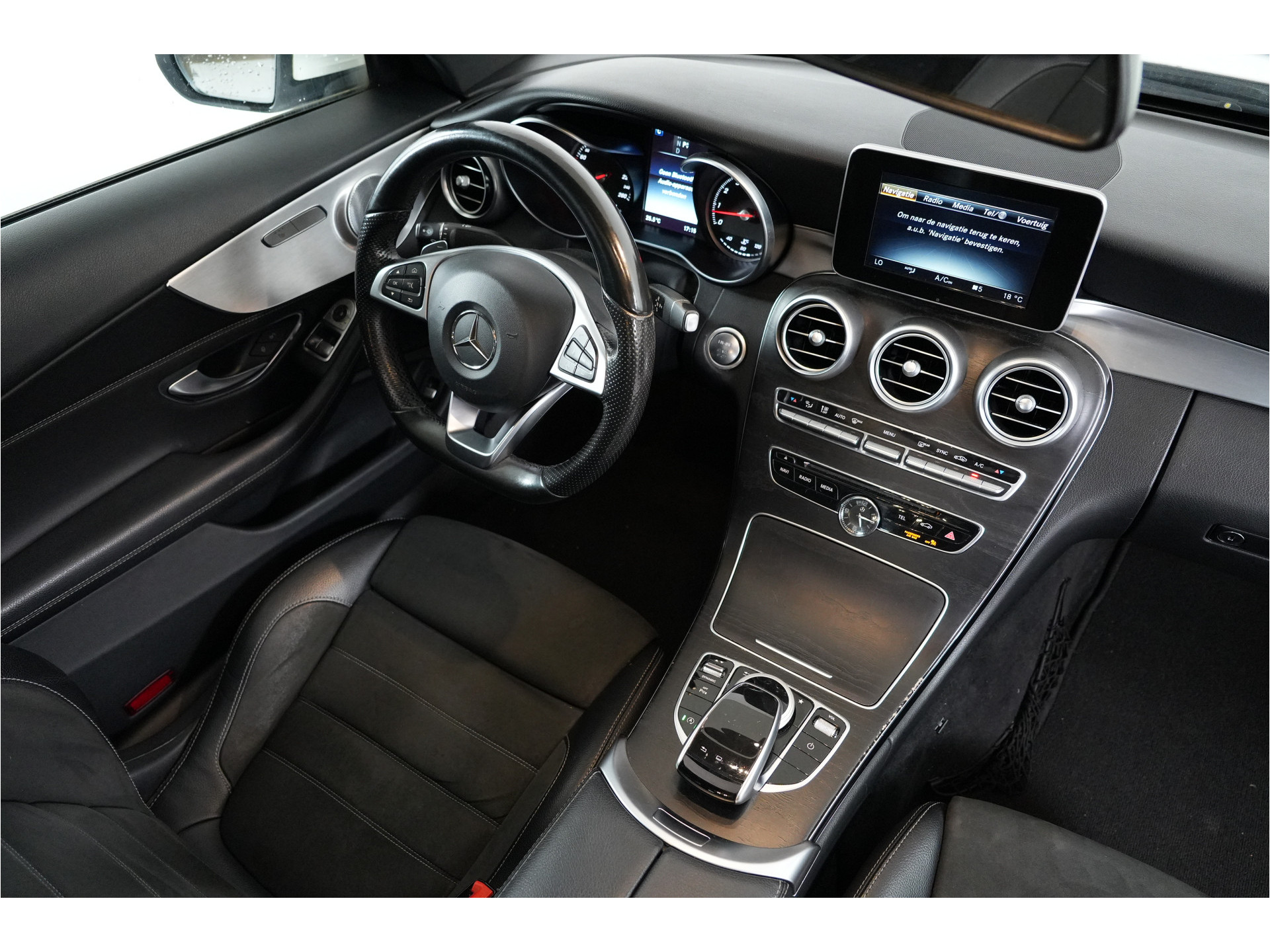 Mercedes-Benz C-klasse Coupé 250 Prestige | AMG | Pano | Burmester |