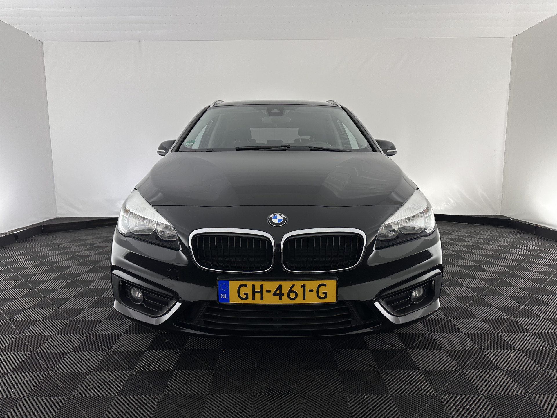 BMW 2-serie Active Tourer 218d Essential *NAVI-FULLMAP | COMFORTSEATS | PRIVACY-GLASS | ECC | PDC | CRUISE | TOWBAR | 17''ALU *