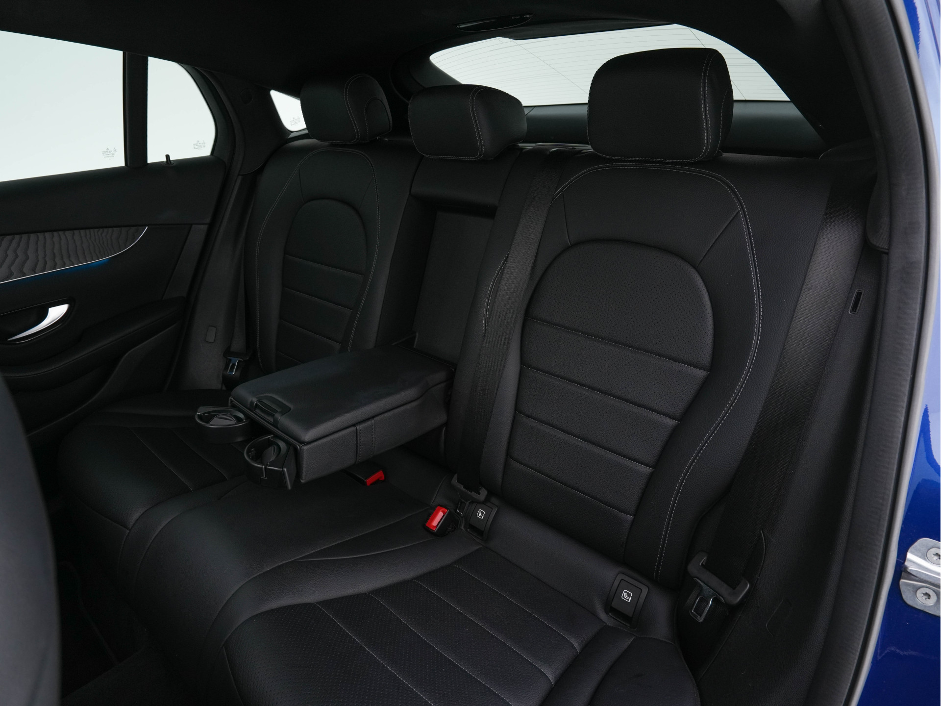 Mercedes-Benz GLC-klasse Coupé 350 d 4Matic AMG-Sportpack Premium Plus Aut. *PANO | LEATHER | FULL-LED |  NAVI-FULLMAP | ECC | CAMERA | PDC | SHIFT-PADDLES | CRUISE | AMBIENT-LIGHT | TOWBAR | HEATED-SPORTSEATS | PRIVACY-GLASS | 20"ALU*