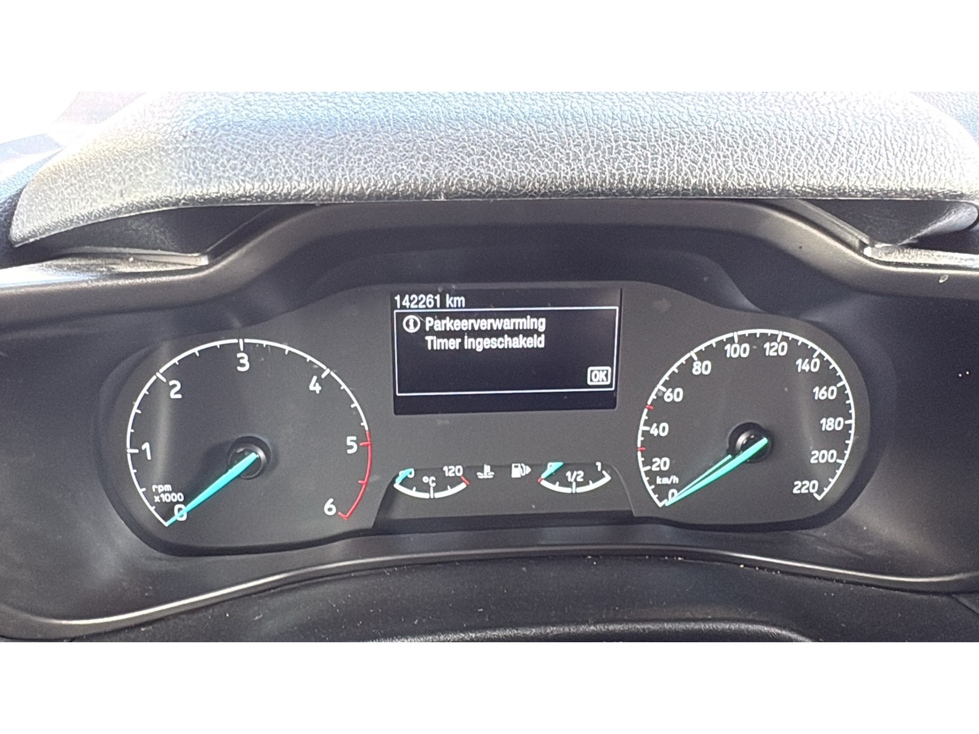 Ford Transit Connect 1.5 EcoBlue L2 Navi Trekhaak