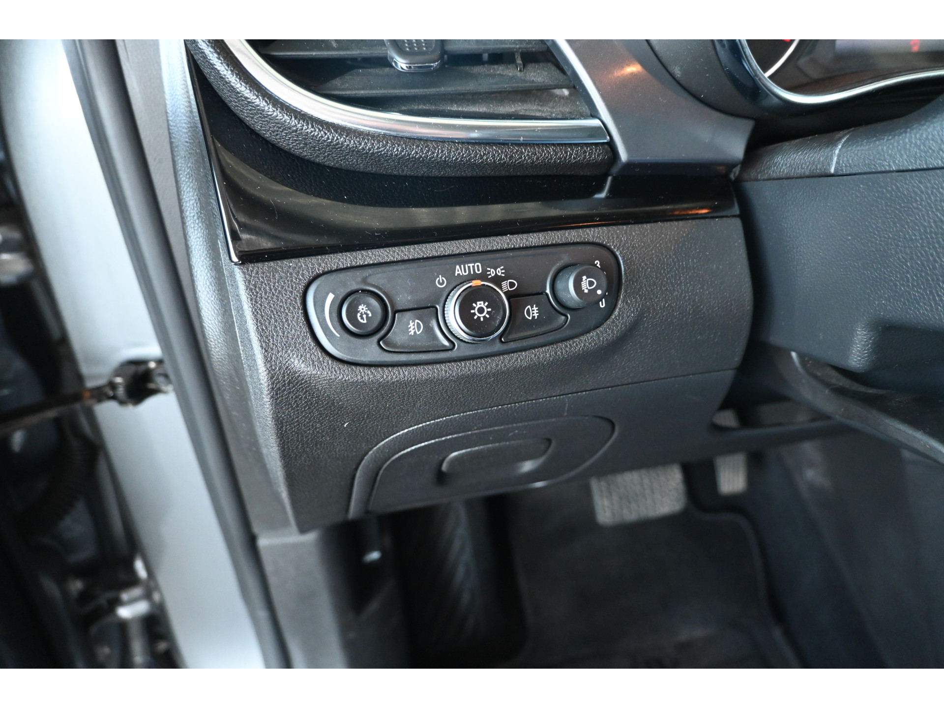 Opel Mokka X 1.4 Turbo Innovation Automaat Cruise control Airco Trekhaak Camera Stoelverwarming Inruil Mogelijk!